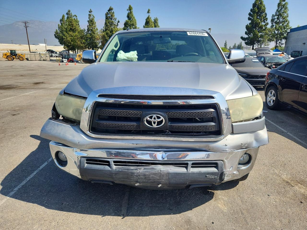 2013 Toyota Tundra Crewmax Sr5 Silver vin: 5TFEM5F14DX058522