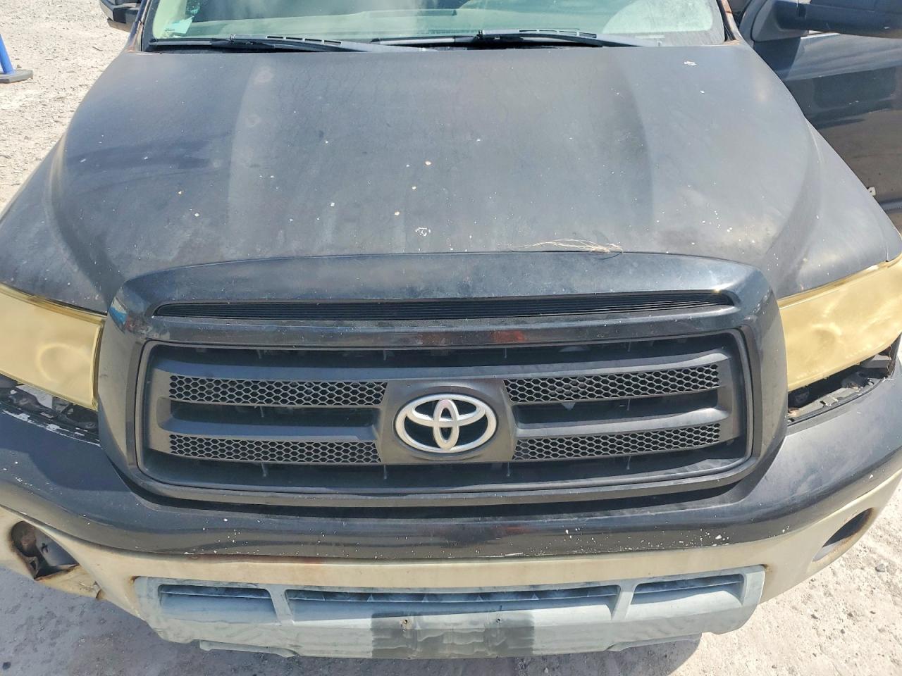 2013 Toyota Tundra Crewmax Sr5 Black vin: 5TFEM5F14DX066068