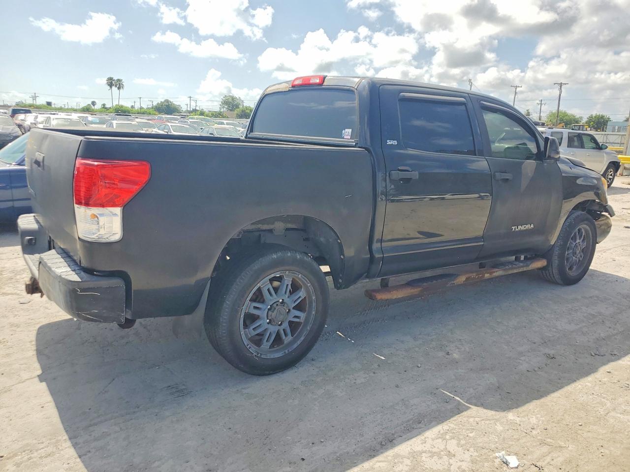 2013 Toyota Tundra Crewmax Sr5 Black vin: 5TFEM5F14DX066068