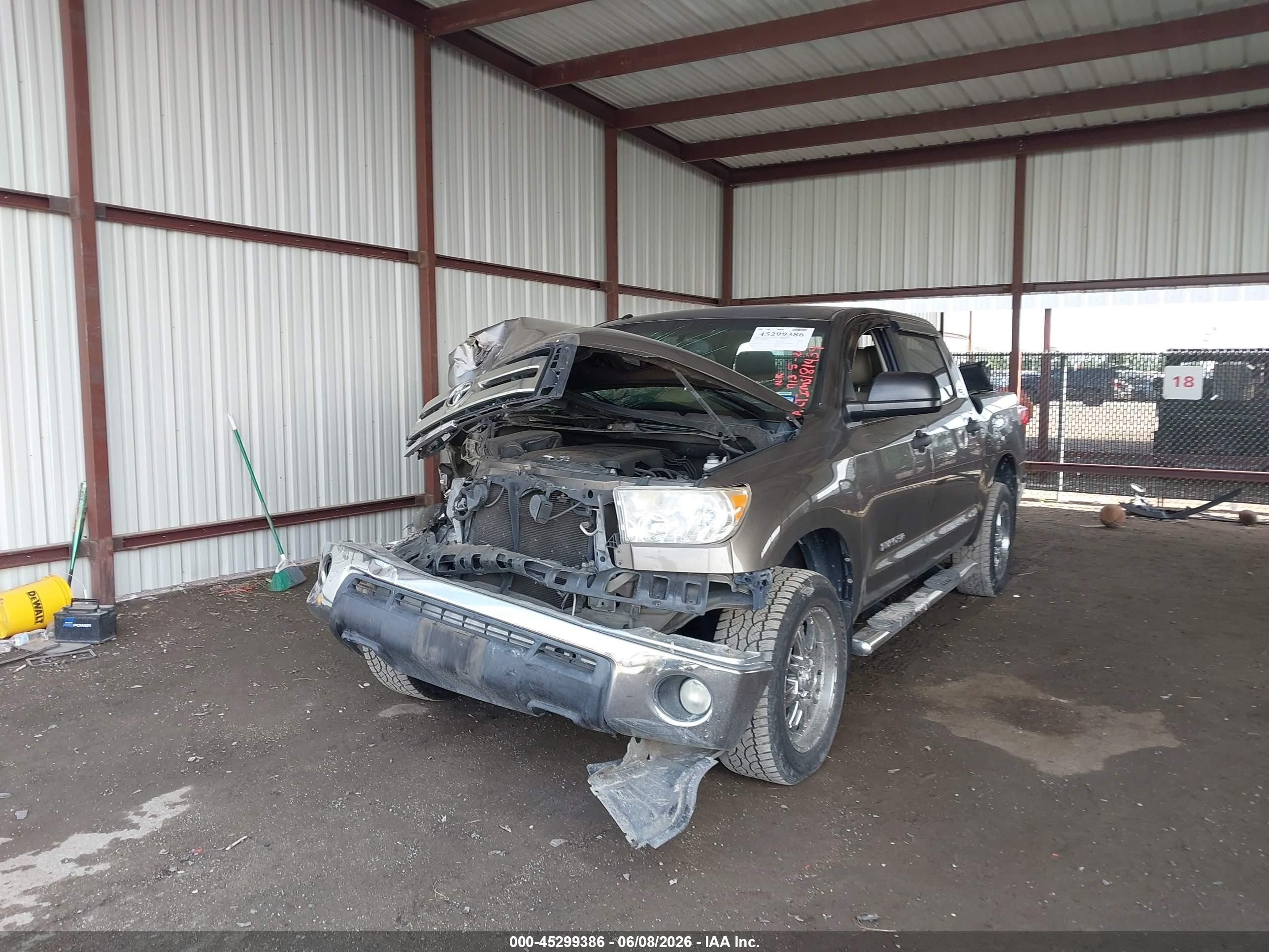 2013 Toyota Tundra Grade 4.6l V8 Brown vin: 5TFEM5F14DX067446