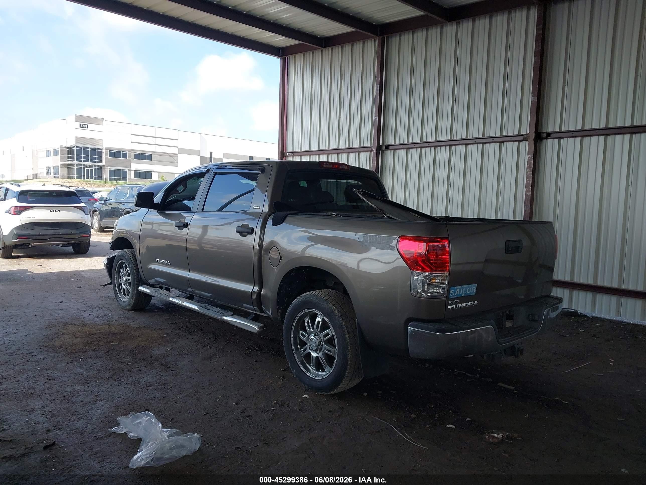 2013 Toyota Tundra Grade 4.6l V8 Brown vin: 5TFEM5F14DX067446