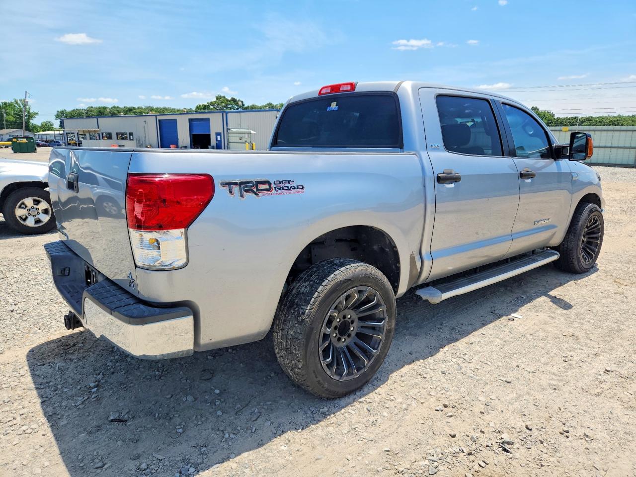 2010 Toyota Tundra Crewmax Sr5 Silver vin: 5TFEM5F15AX001791