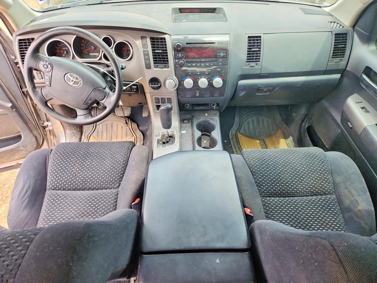 2010 Toyota Tundra Crewmax Sr5 Silver vin: 5TFEM5F15AX012001