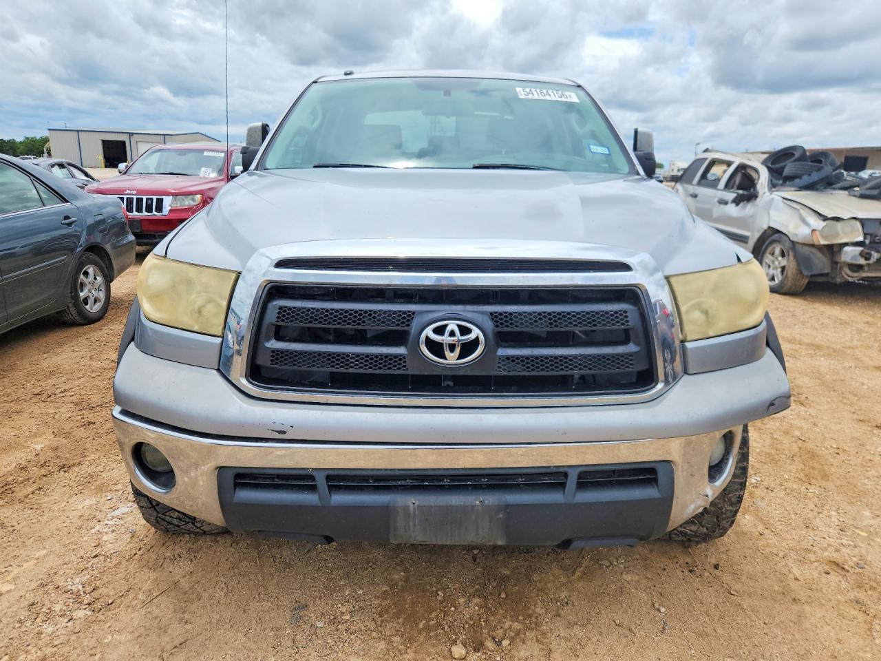 2010 Toyota Tundra Crewmax Sr5 Silver vin: 5TFEM5F15AX012001