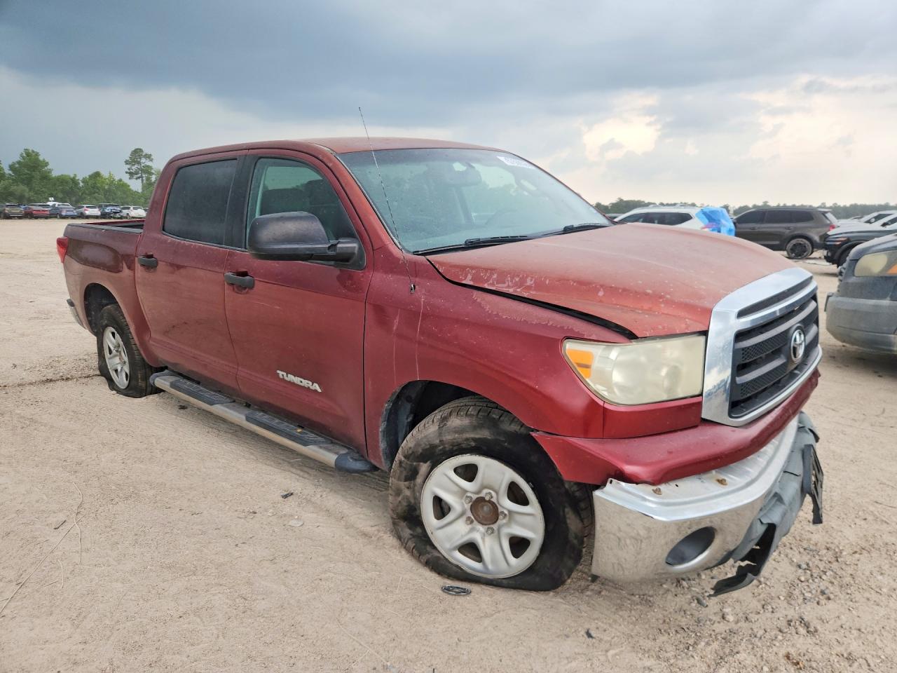 2010 Toyota Tundra Crewmax Sr5 Burgundy vin: 5TFEM5F15AX017554