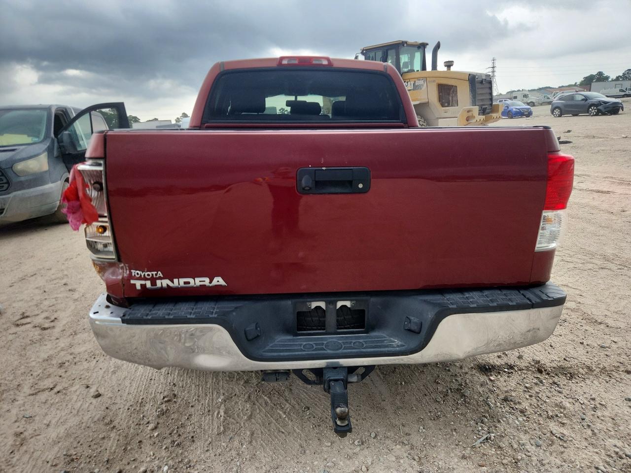 2010 Toyota Tundra Crewmax Sr5 Burgundy vin: 5TFEM5F15AX017554