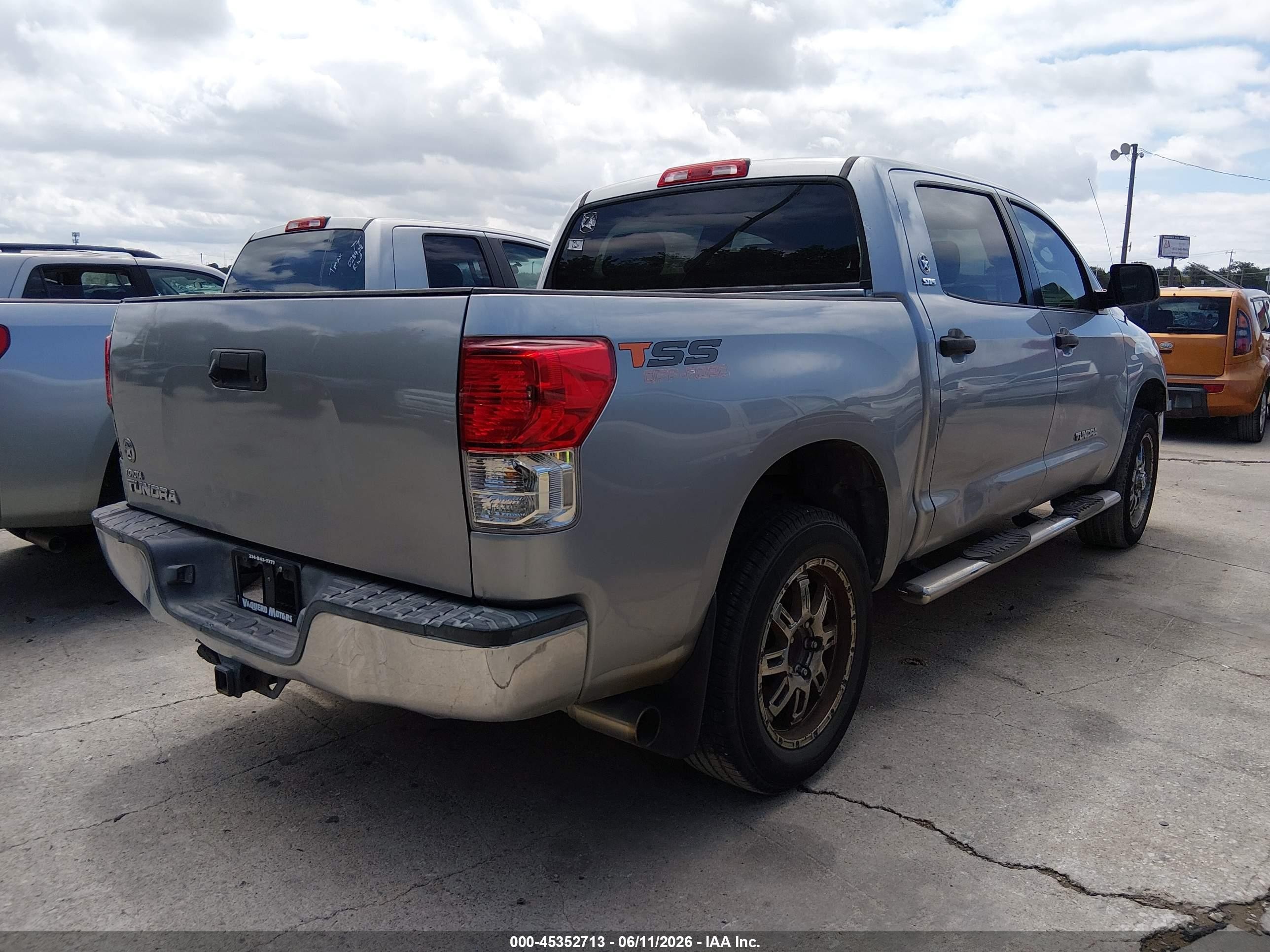 2013 Toyota Tundra Grade 4.6l V8 Gray vin: 5TFEM5F15DX057556