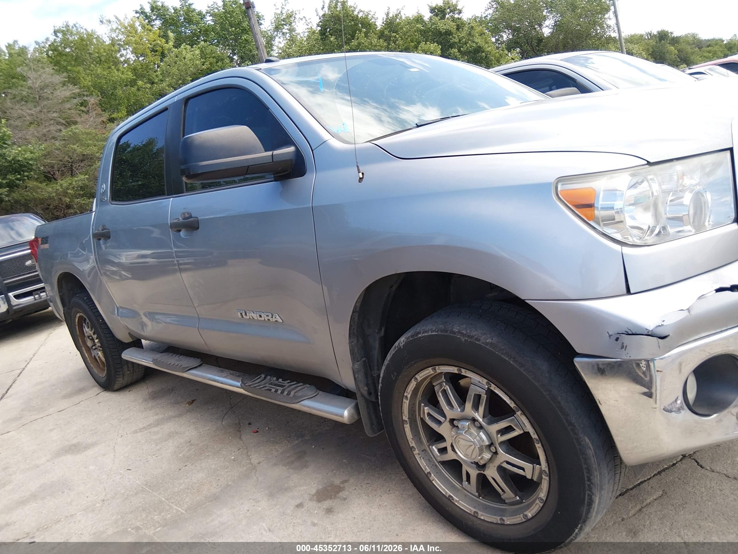 2013 Toyota Tundra Grade 4.6l V8 Gray vin: 5TFEM5F15DX057556