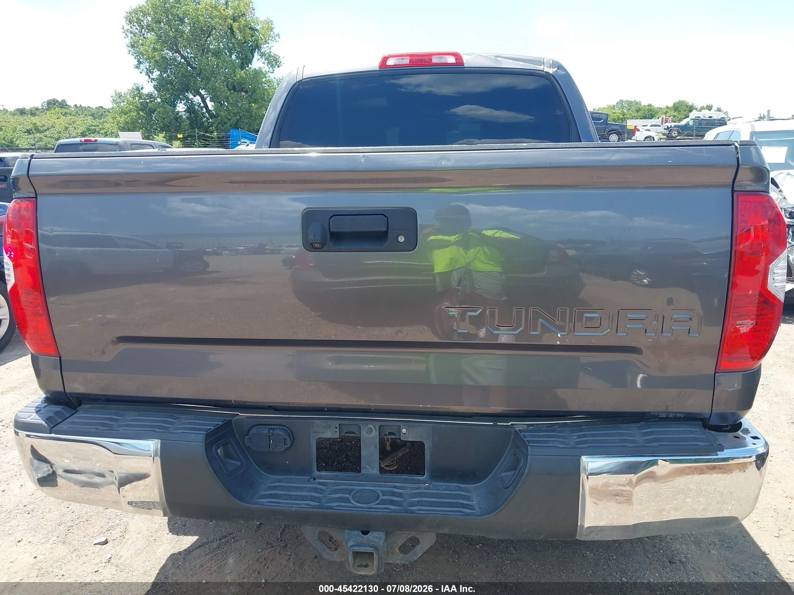 2014 Toyota Tundra Sr5 4.6l V8 Серый vin: 5TFEM5F16EX079079
