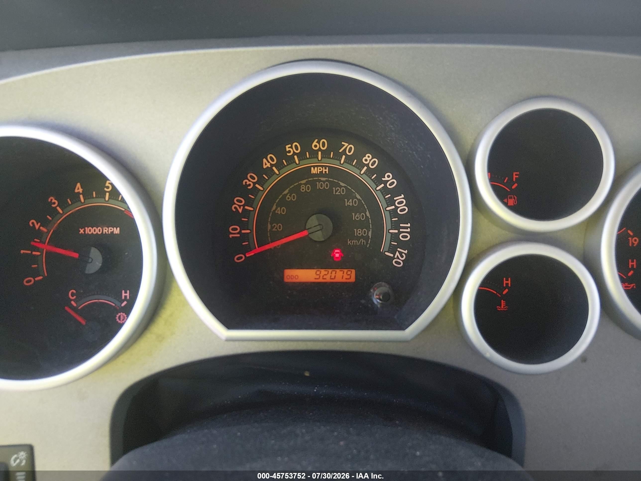 2012 Toyota Tundra Grade 4.6l V8 Silver vin: 5TFEM5F17CX049618