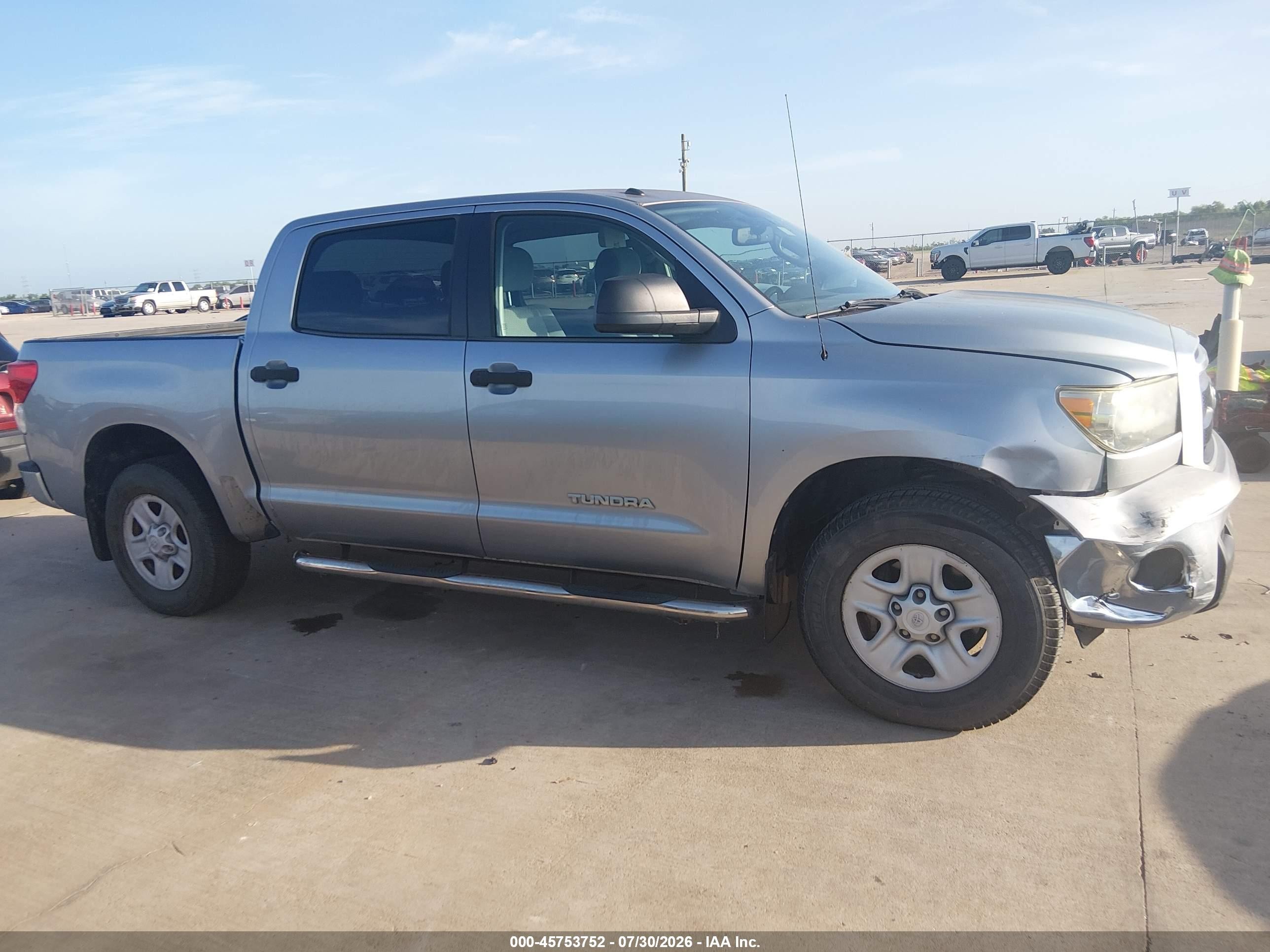 2012 Toyota Tundra Grade 4.6l V8 Silver vin: 5TFEM5F17CX049618
