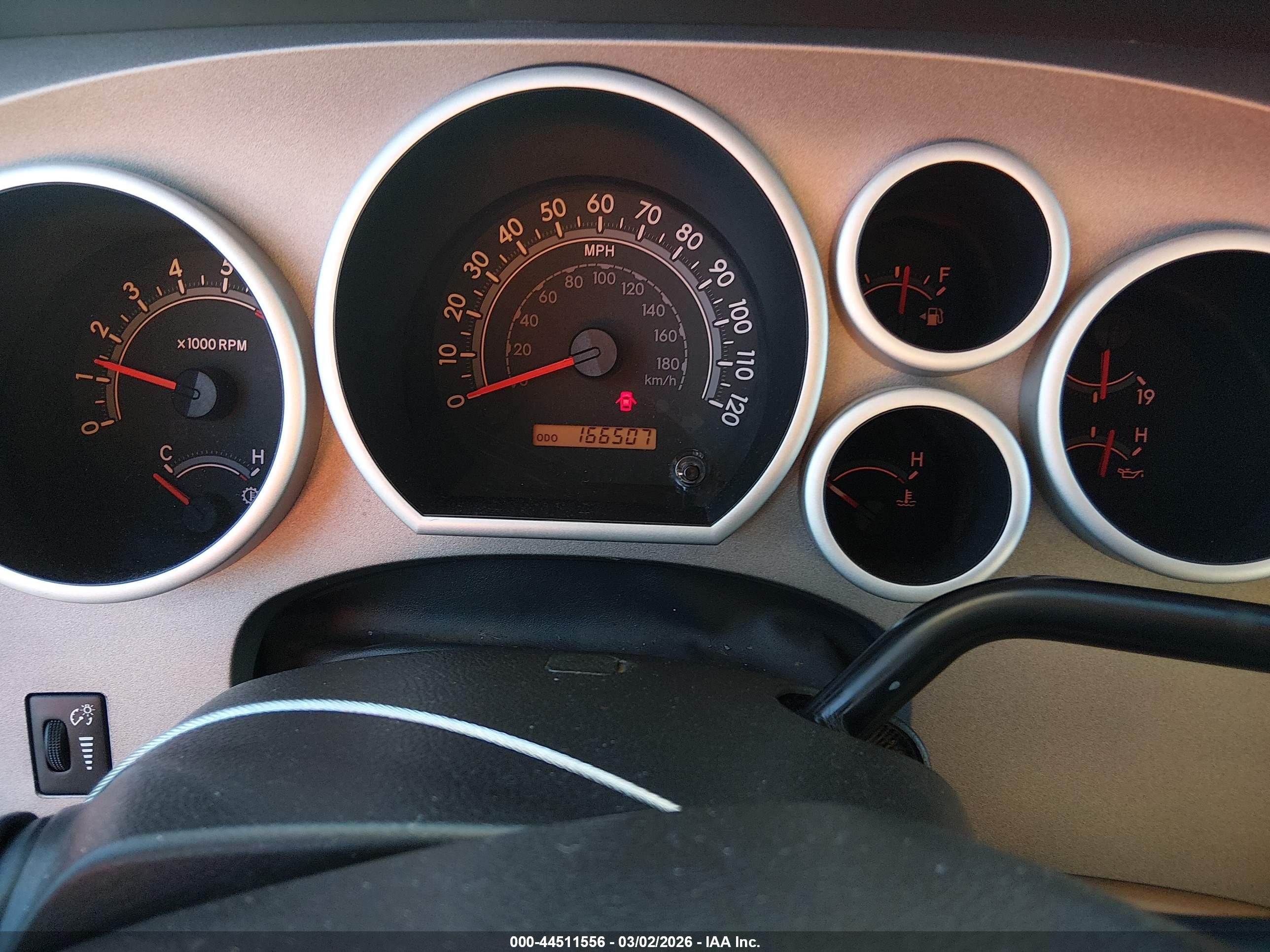 2011 Toyota Tundra Grade 4.6l V8 Белый vin: 5TFEM5F18BX021986