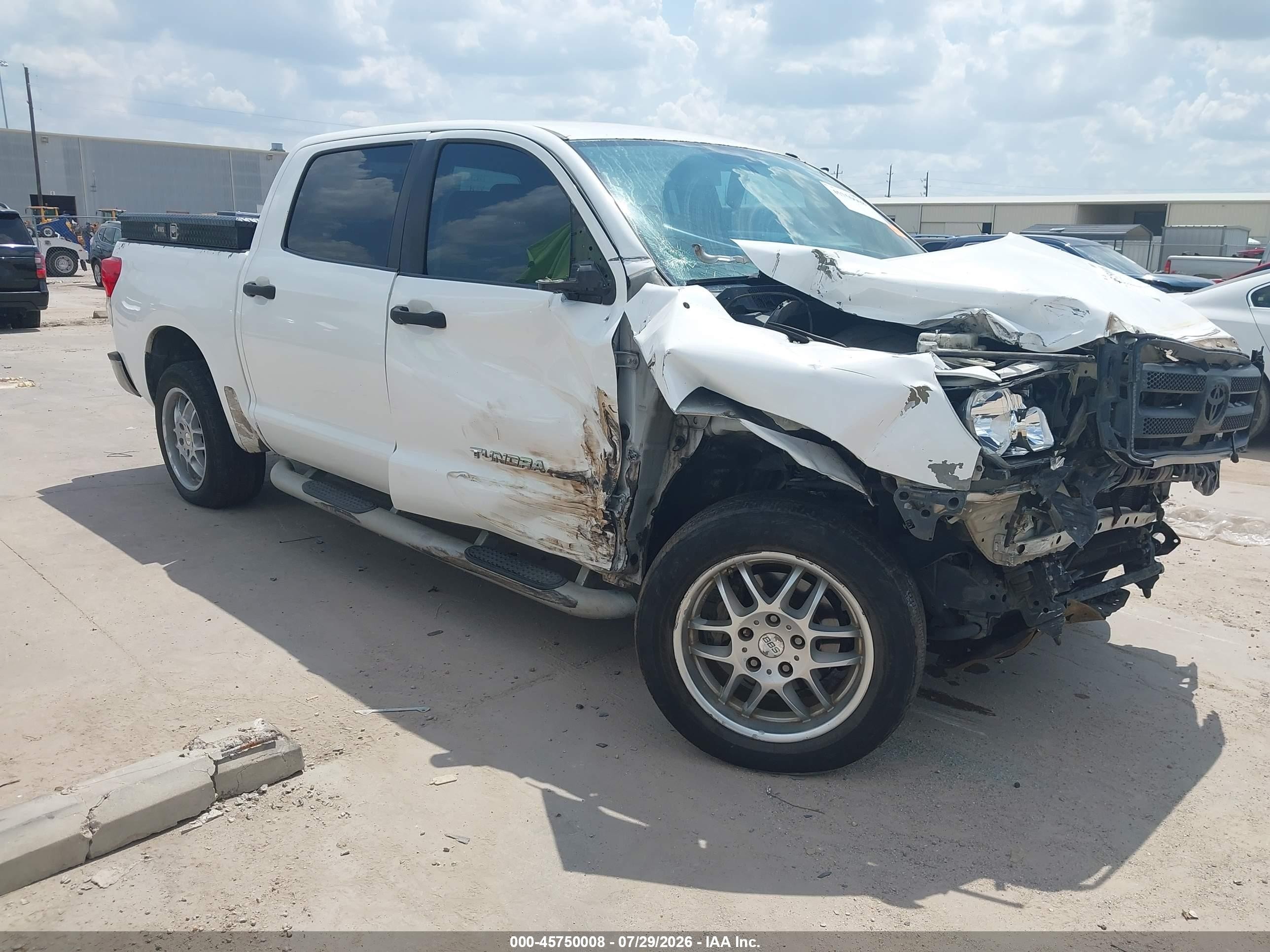 2011 Toyota Tundra Grade 4.6l V8 Белый vin: 5TFEM5F18BX033586