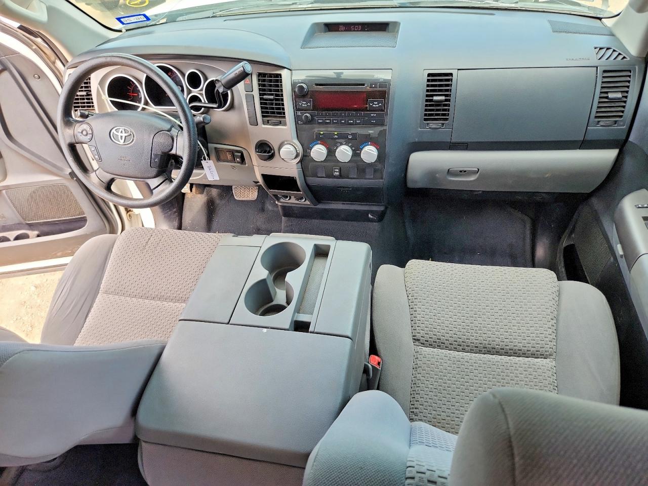 2013 Toyota Tundra Crewmax Sr5 White vin: 5TFEM5F18DX058703