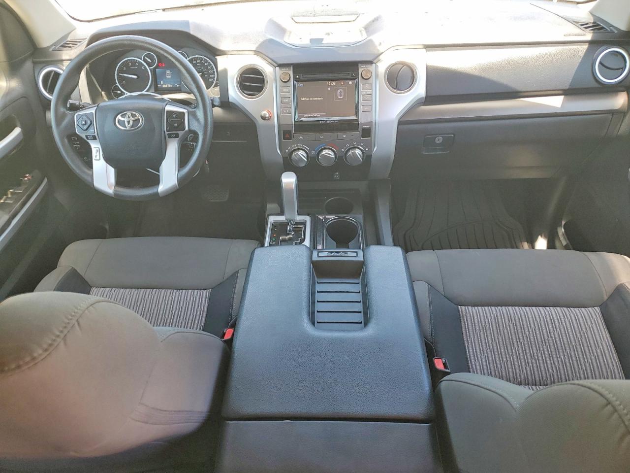 2015 Toyota Tundra Crewmax Sr5 Silver vin: 5TFEM5F18FX089579