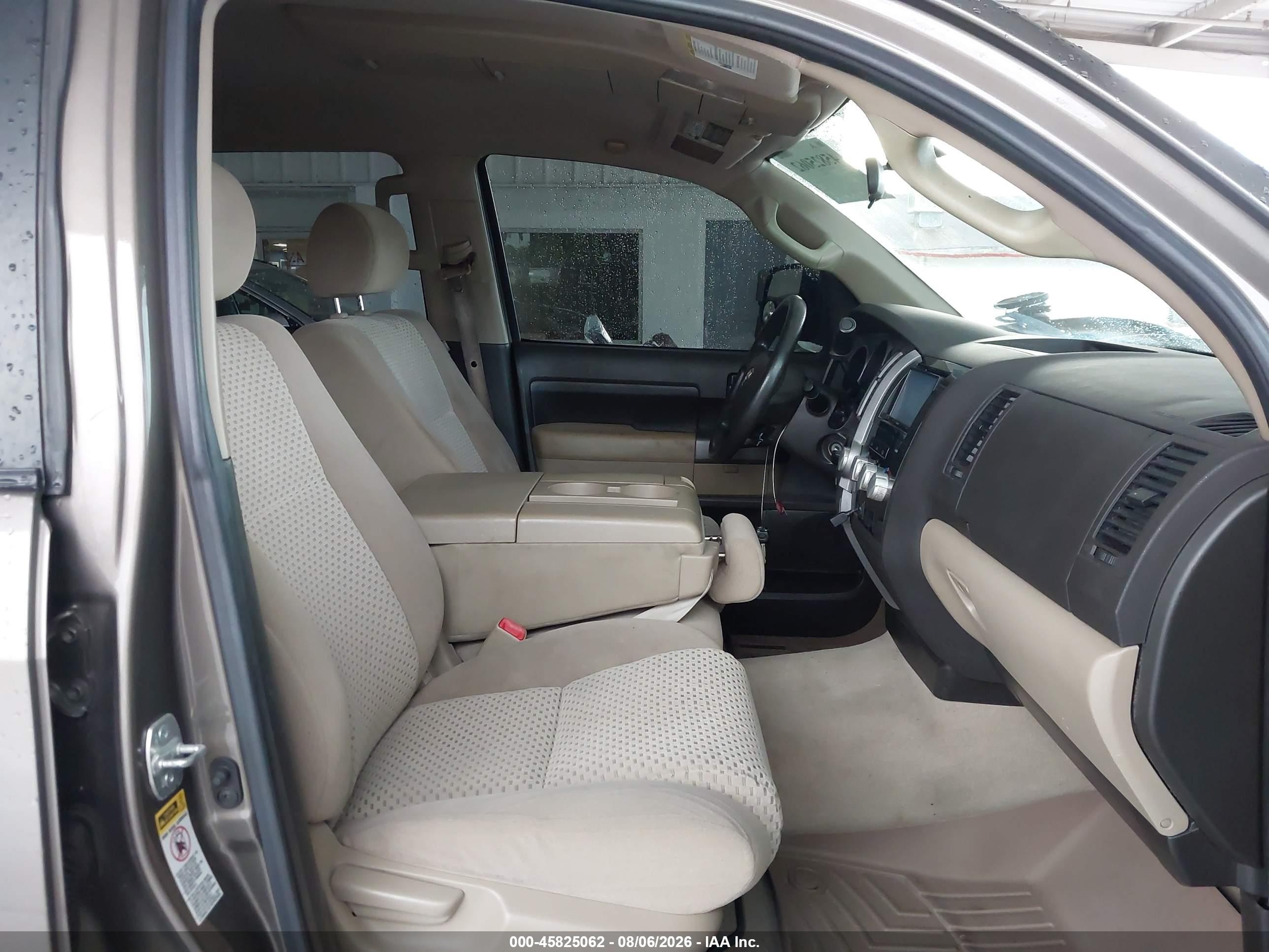 2010 Toyota Tundra Grade 4.6l V8 Gold vin: 5TFEM5F19AX001468