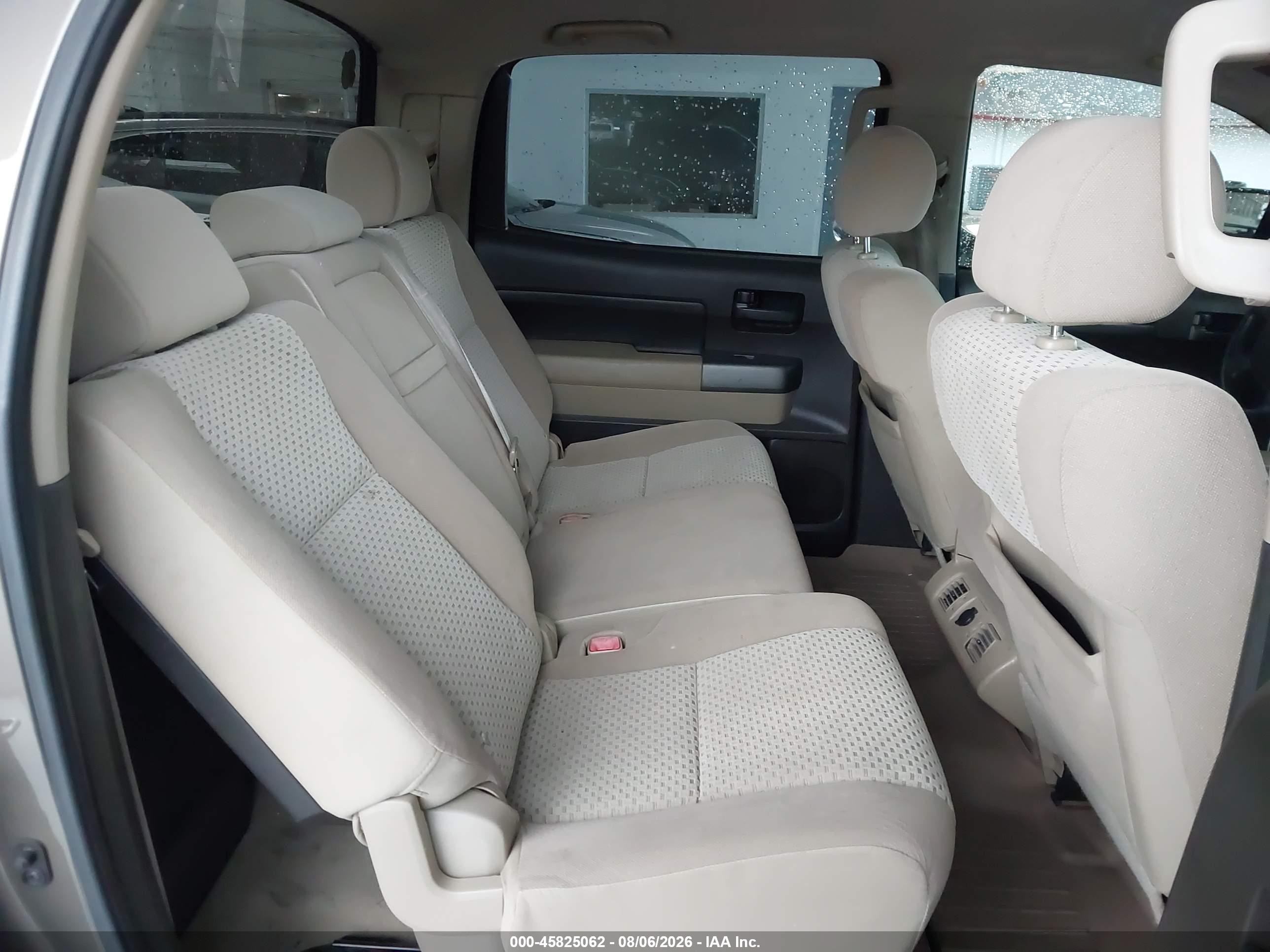 2010 Toyota Tundra Grade 4.6l V8 Gold vin: 5TFEM5F19AX001468