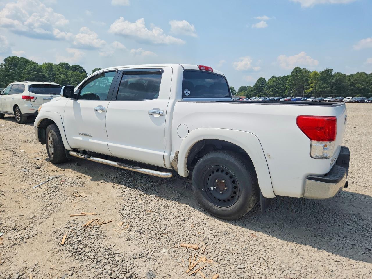 2010 Toyota Tundra Crewmax Sr5 White vin: 5TFEM5F1XAX016027