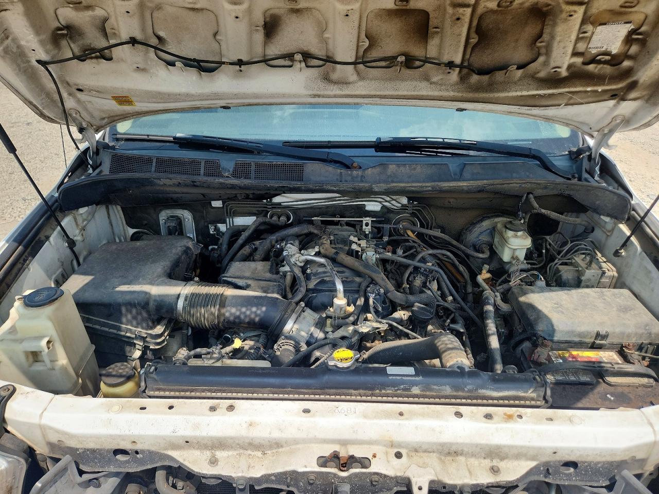 2010 Toyota Tundra Crewmax Sr5 White vin: 5TFEM5F1XAX016027