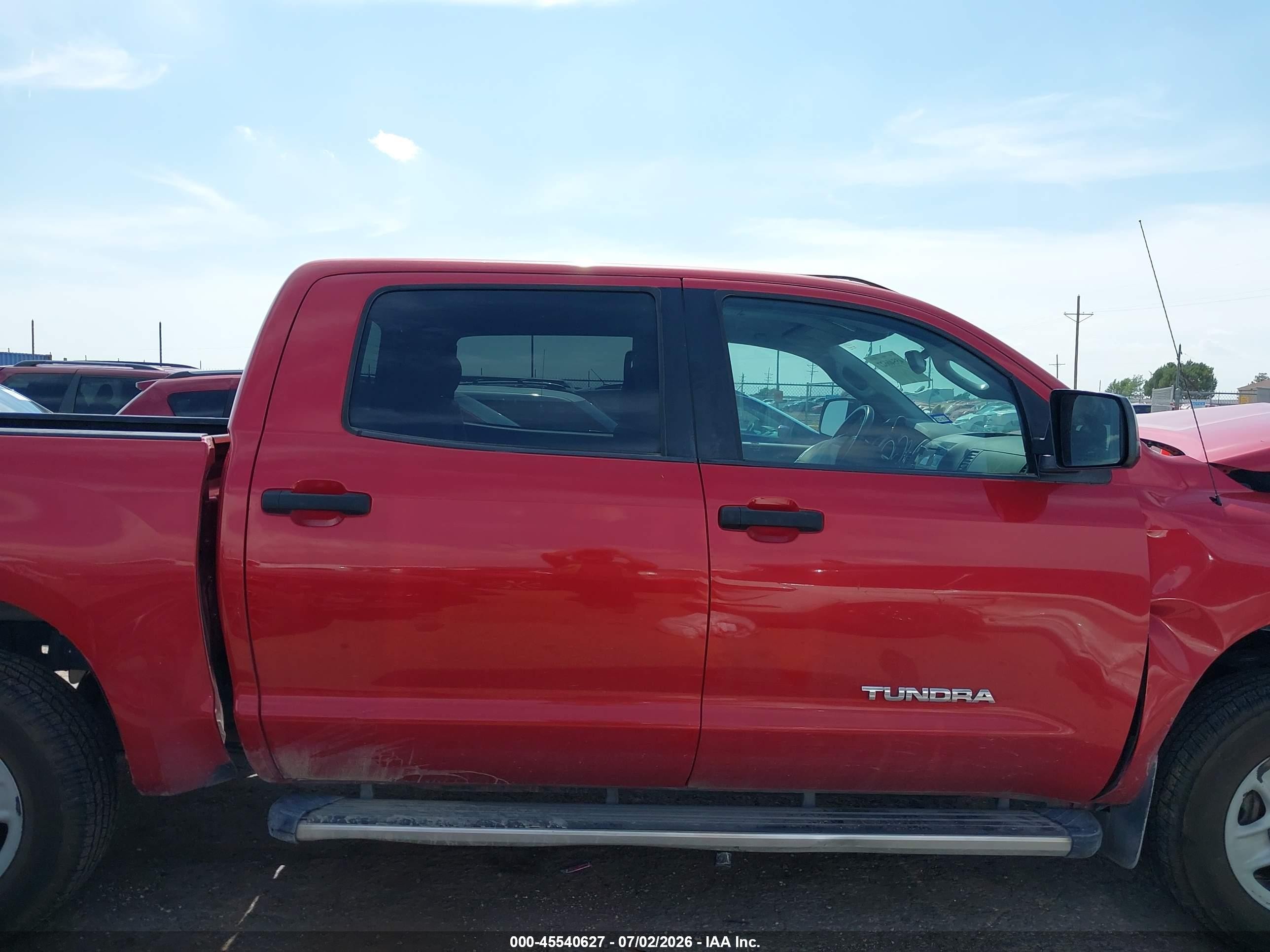 2012 Toyota Tundra Grade 4.6l V8 Red vin: 5TFEM5F1XCX036328