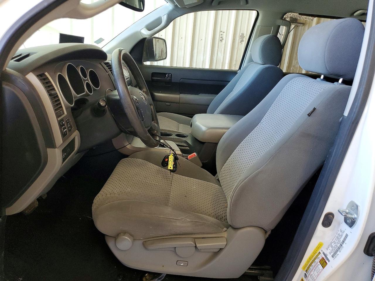 2012 Toyota Tundra Crewmax Sr5 White vin: 5TFEM5F1XCX039844