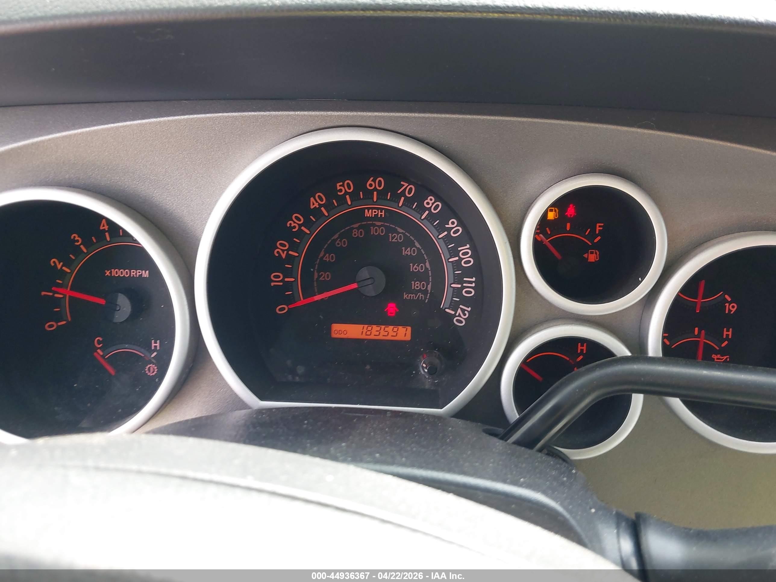 2013 Toyota Tundra Grade 4.6l V8 Серебряный vin: 5TFEM5F1XDX065796