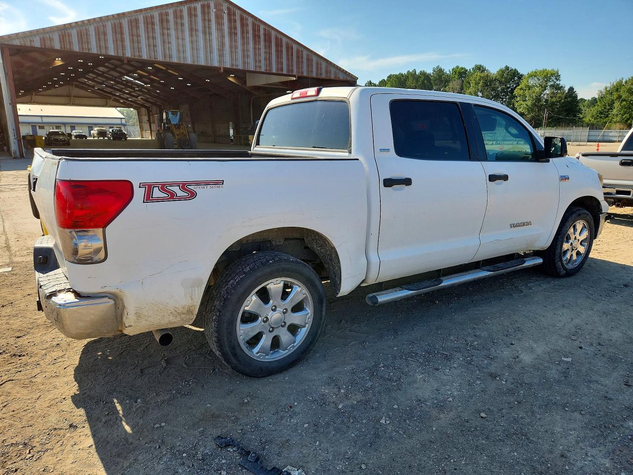 2007 Toyota Tundra Crewmax Sr5 White vin: 5TFEV54117X027474