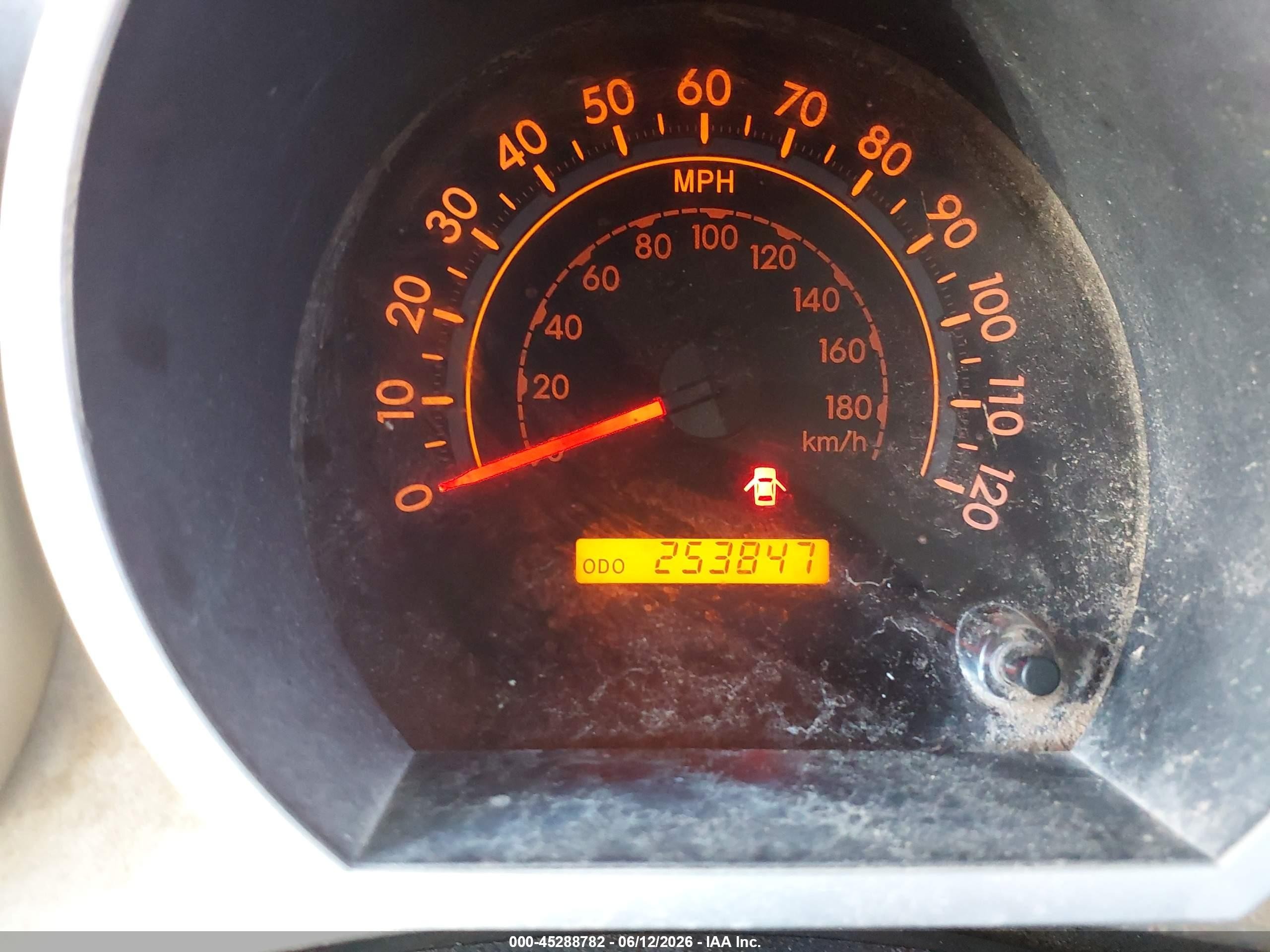 2007 Toyota Tundra Sr5 5.7l V8 White vin: 5TFEV54117X027894