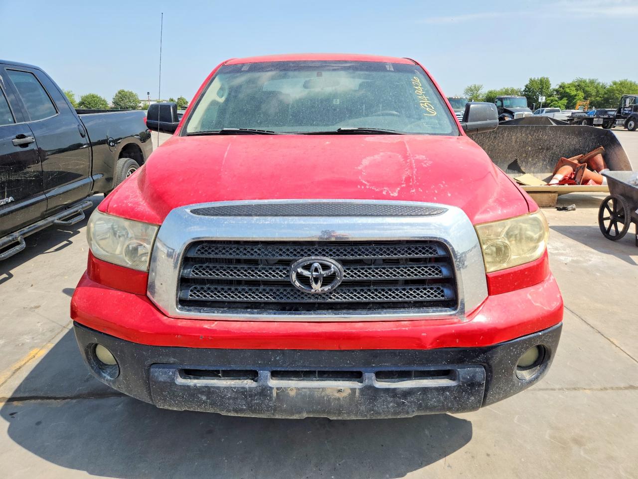 2008 Toyota Tundra Sr5 Red vin: 5TFEV54128X053096