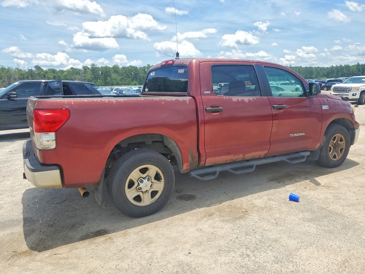 2008 Toyota Tundra Sr5 Red vin: 5TFEV54128X059657