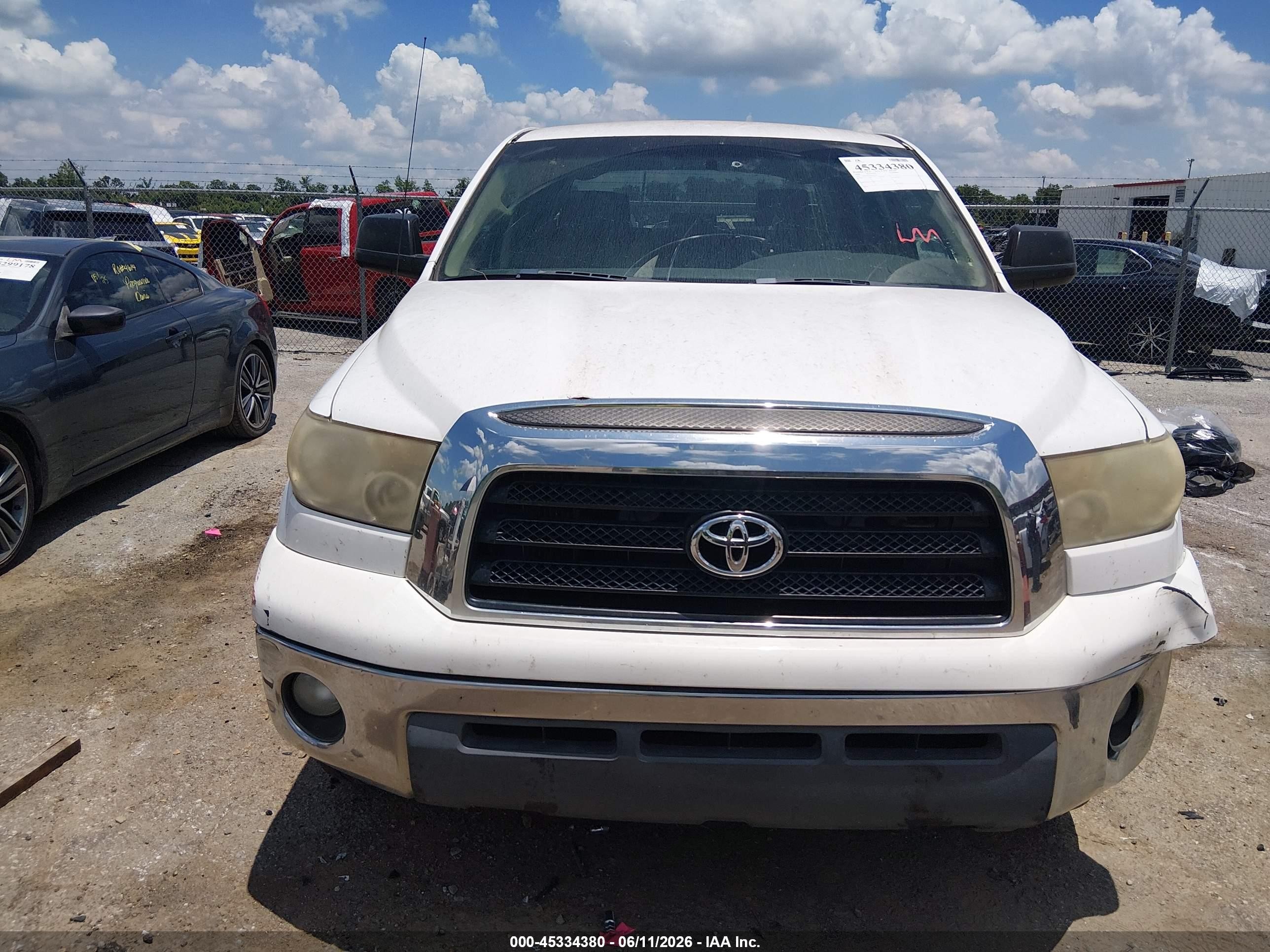 2009 Toyota Tundra Grade 5.7l V8 White vin: 5TFEV54129X072233