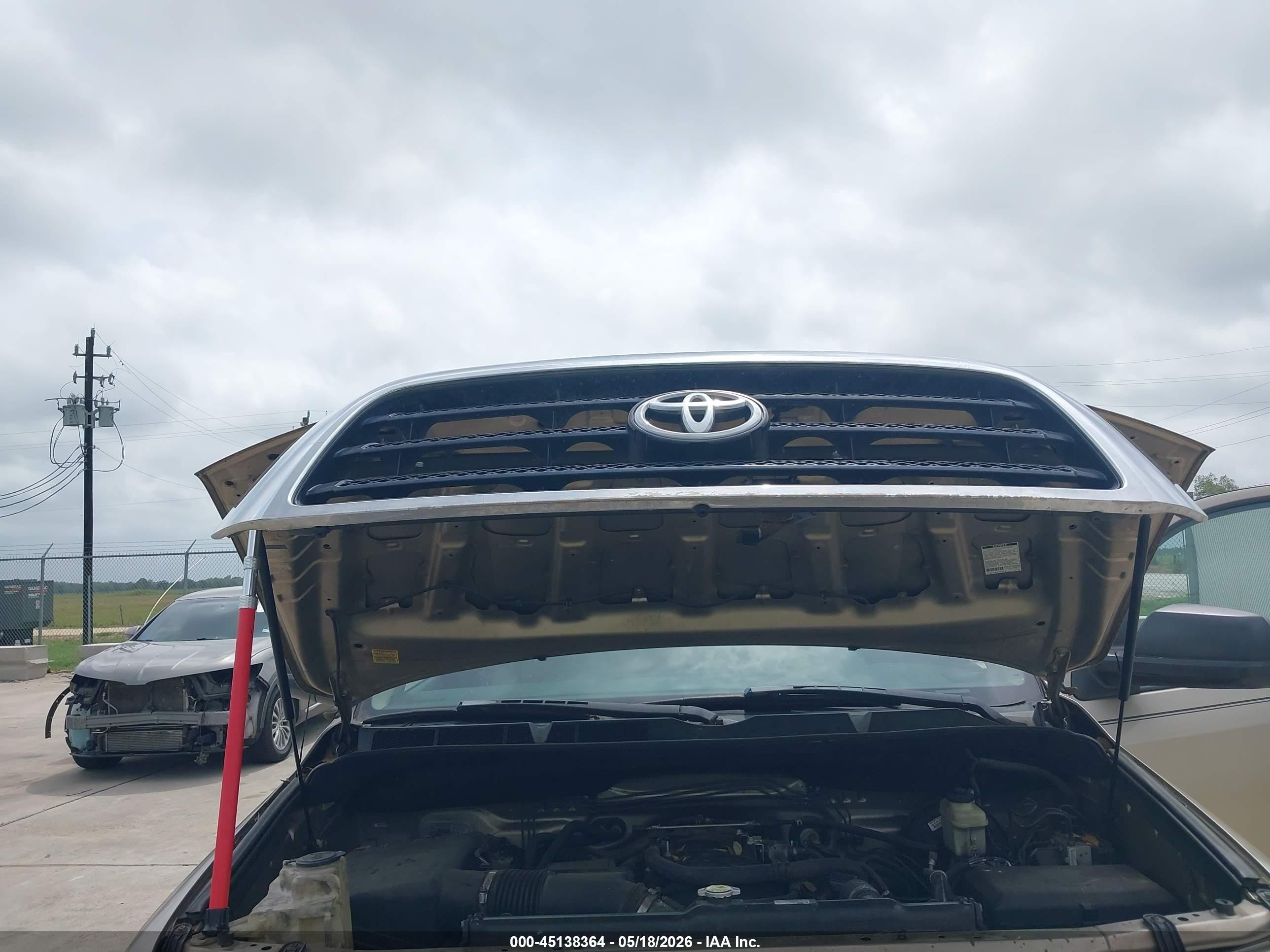 2008 Toyota Tundra Sr5 5.7l V8 Gold vin: 5TFEV54138X060123