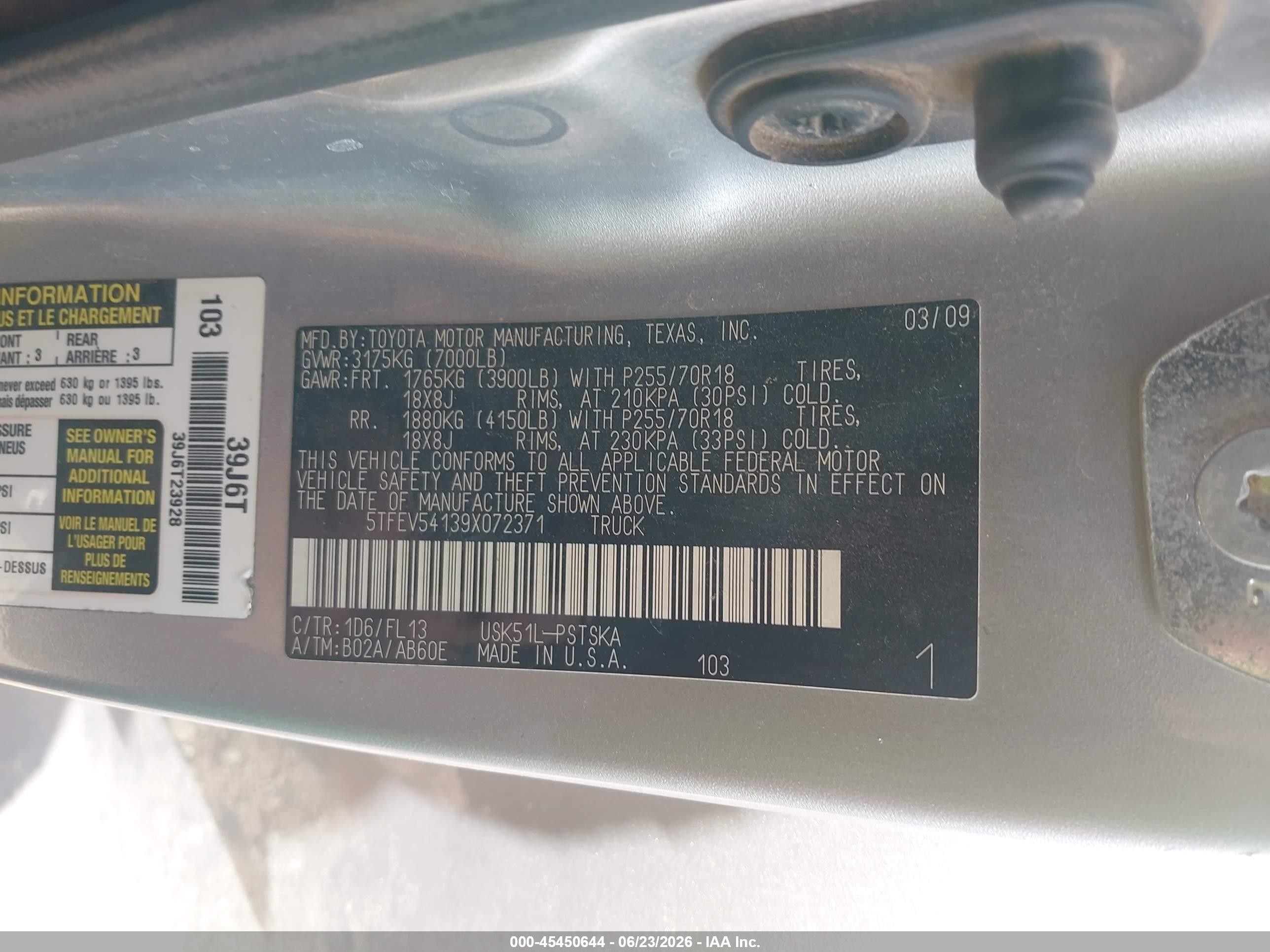 2009 Toyota Tundra Grade 5.7l V8 Silver vin: 5TFEV54139X072371
