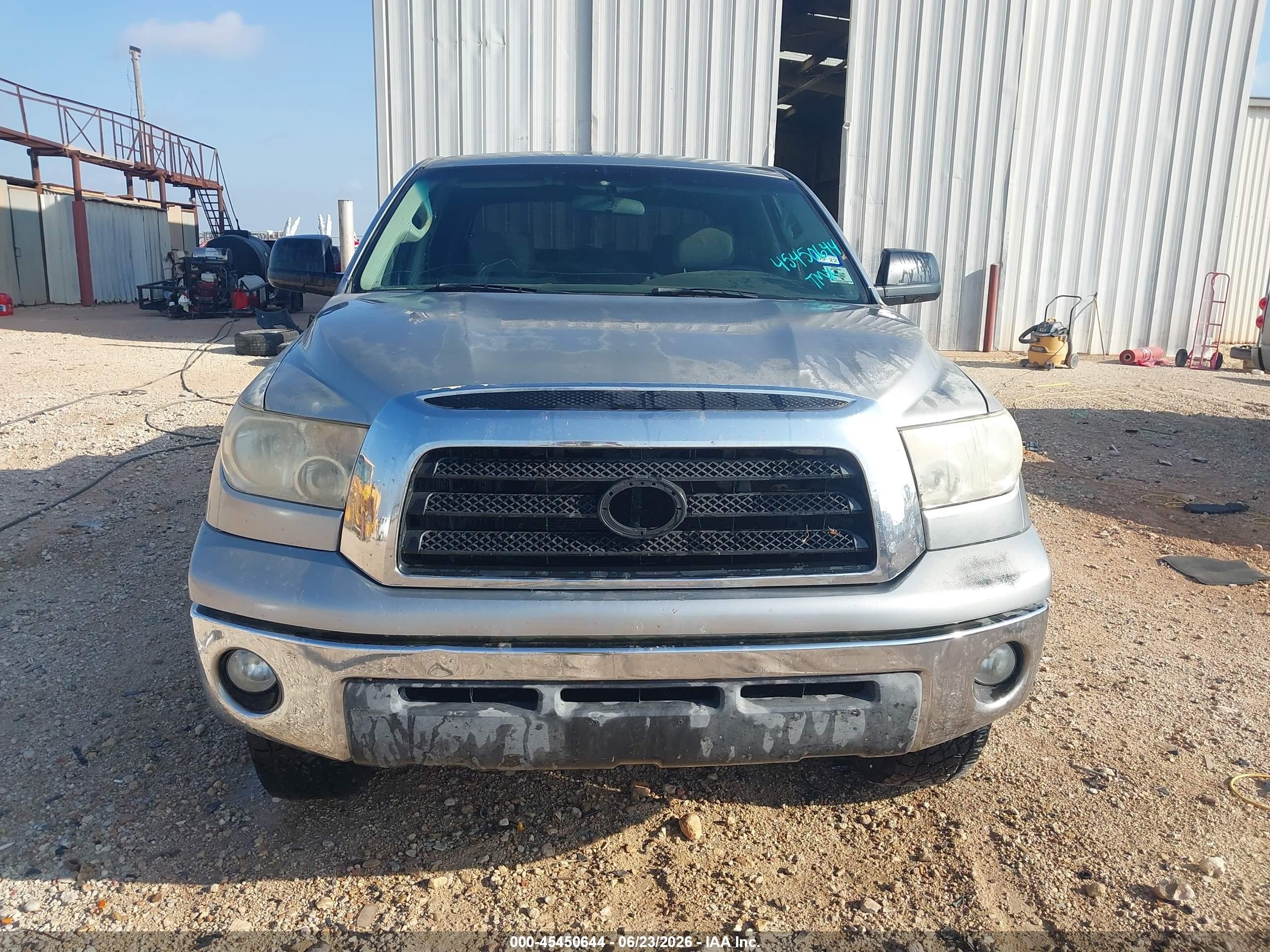 2009 Toyota Tundra Grade 5.7l V8 Silver vin: 5TFEV54139X072371