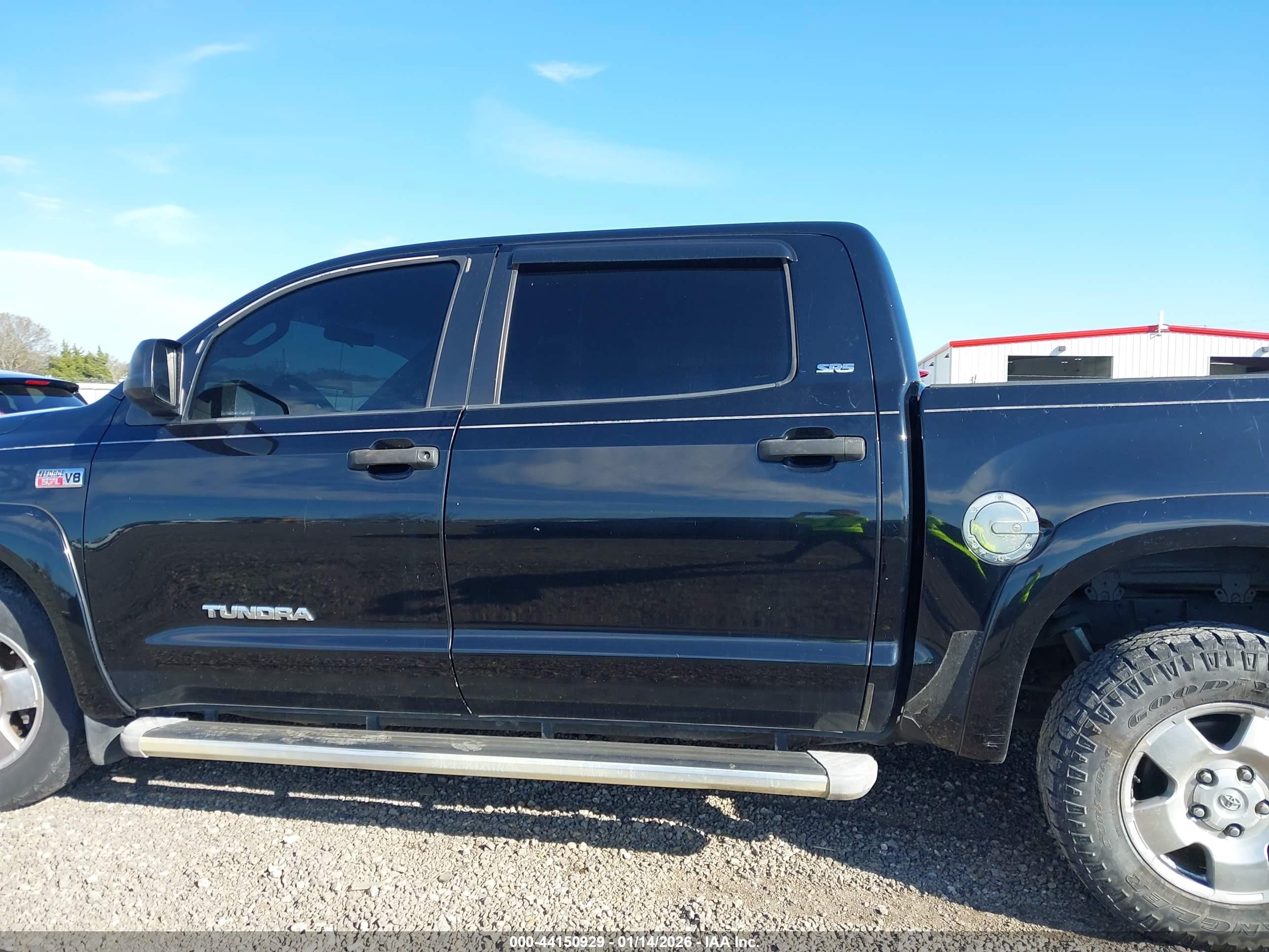 2008 Toyota Tundra Sr5 5.7l V8 Black vin: 5TFEV54178X039517