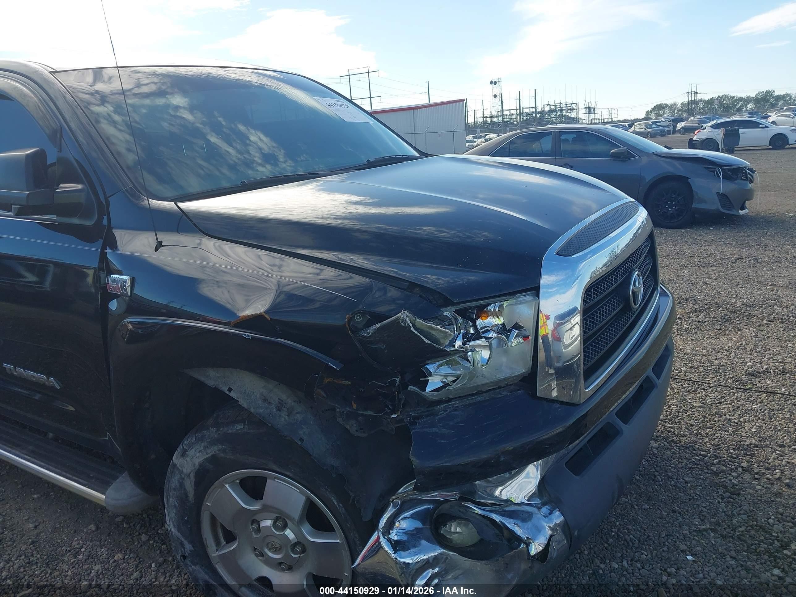 2008 Toyota Tundra Sr5 5.7l V8 Black vin: 5TFEV54178X039517