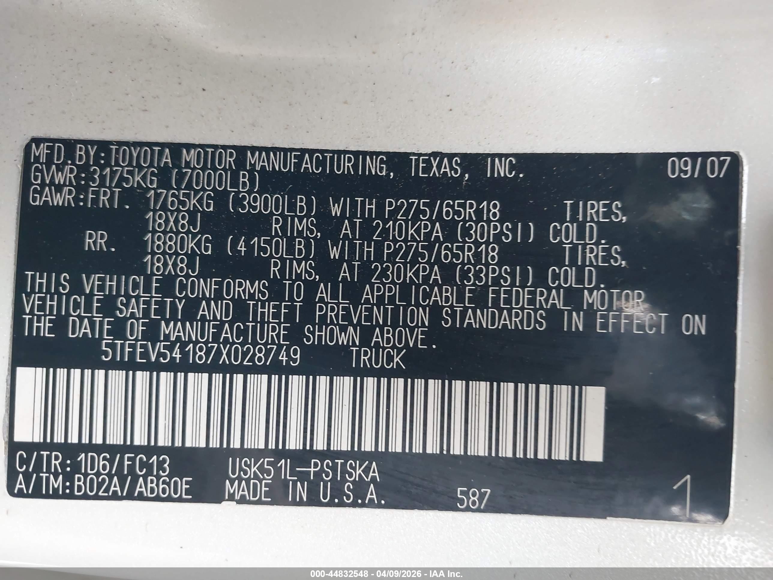 2007 Toyota Tundra Sr5 5.7l V8 White vin: 5TFEV54187X028749