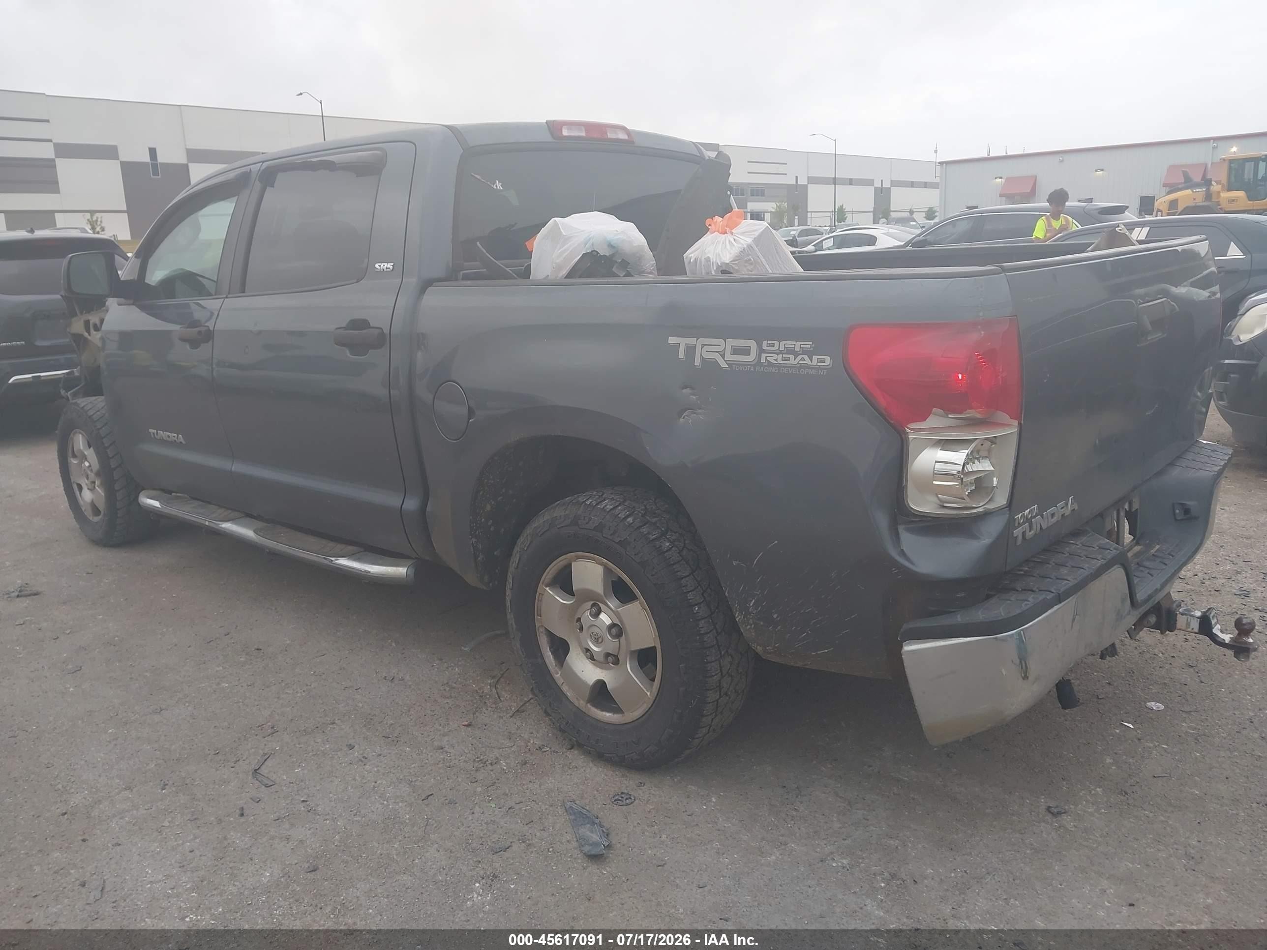 2007 Toyota Tundra Sr5 5.7l V8 Dark Blue vin: 5TFEV54197X031322