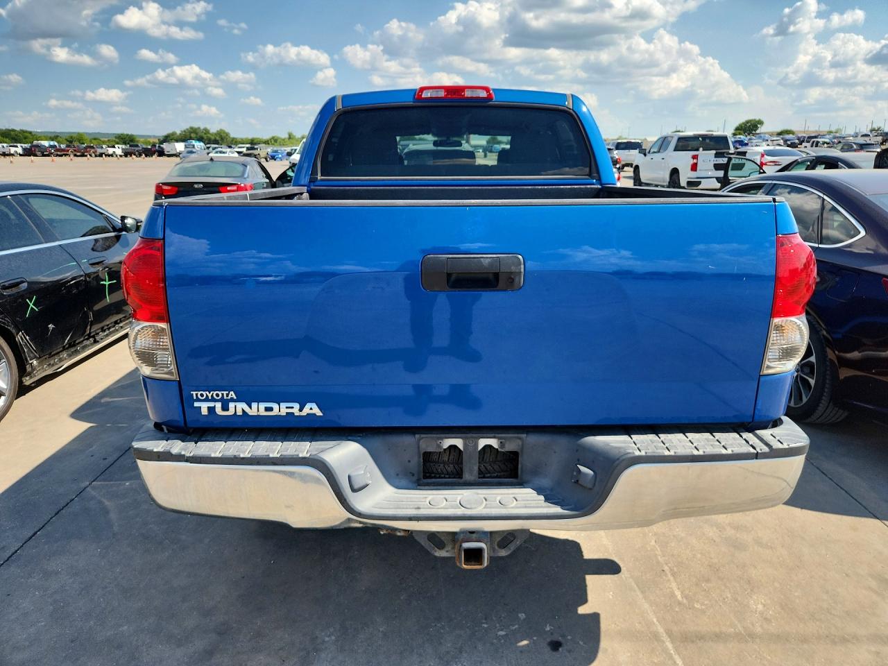 2007 Toyota Tundra Crewmax Sr5 Blue vin: 5TFEV541X7X030339