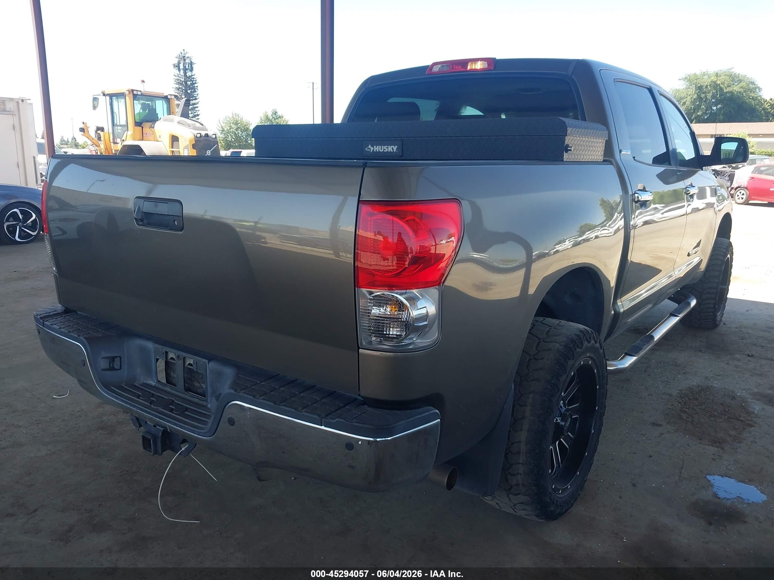 2008 Toyota Tundra Limited 5.7l V8 Brown vin: 5TFEV58158X066984