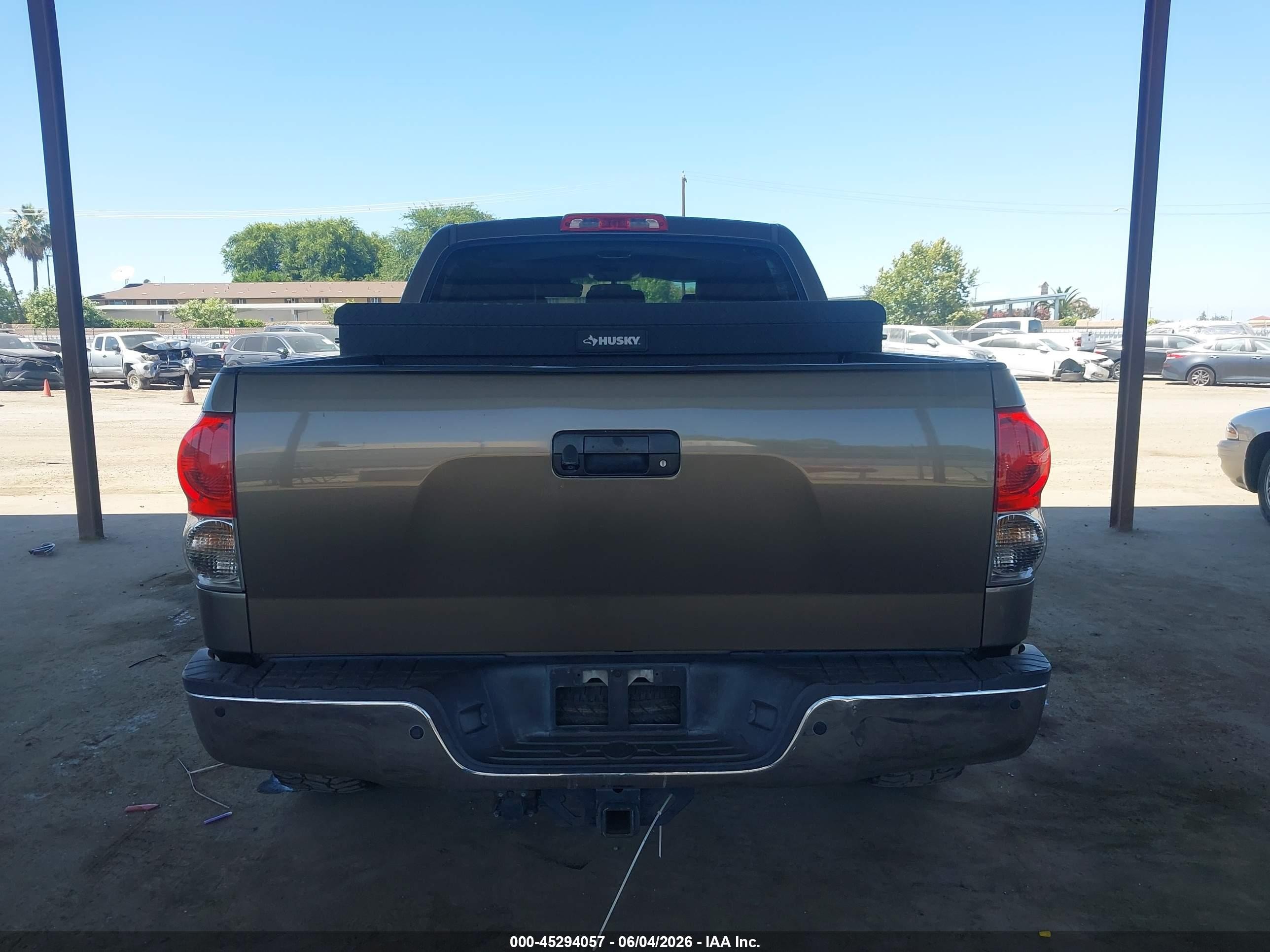 2008 Toyota Tundra Limited 5.7l V8 Brown vin: 5TFEV58158X066984