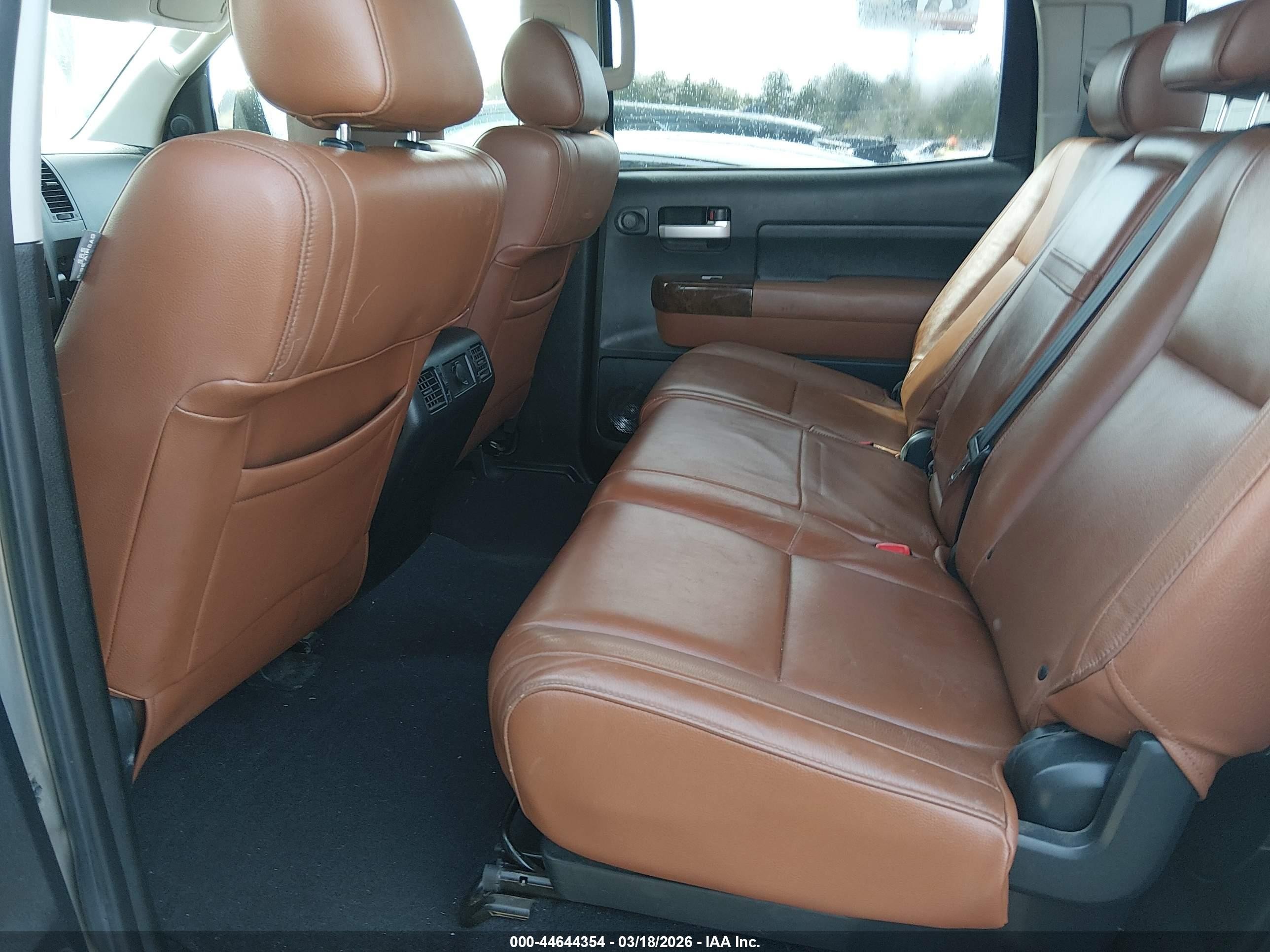 2008 Toyota Tundra Limited 5.7l V8 Tan vin: 5TFEV58178X049880