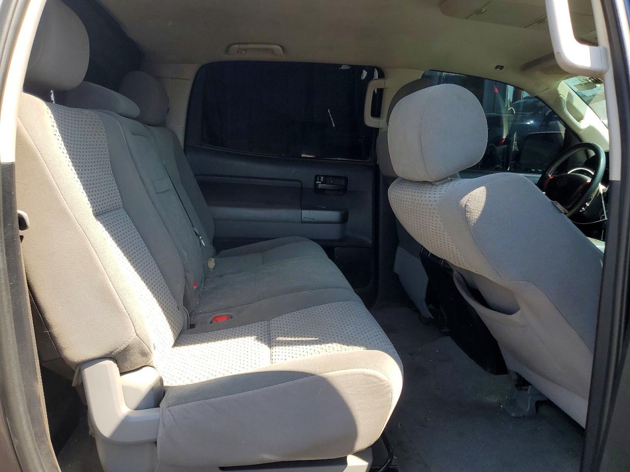 2011 Toyota Tundra Crewmax Sr5 Gray vin: 5TFEY5F10BX106020