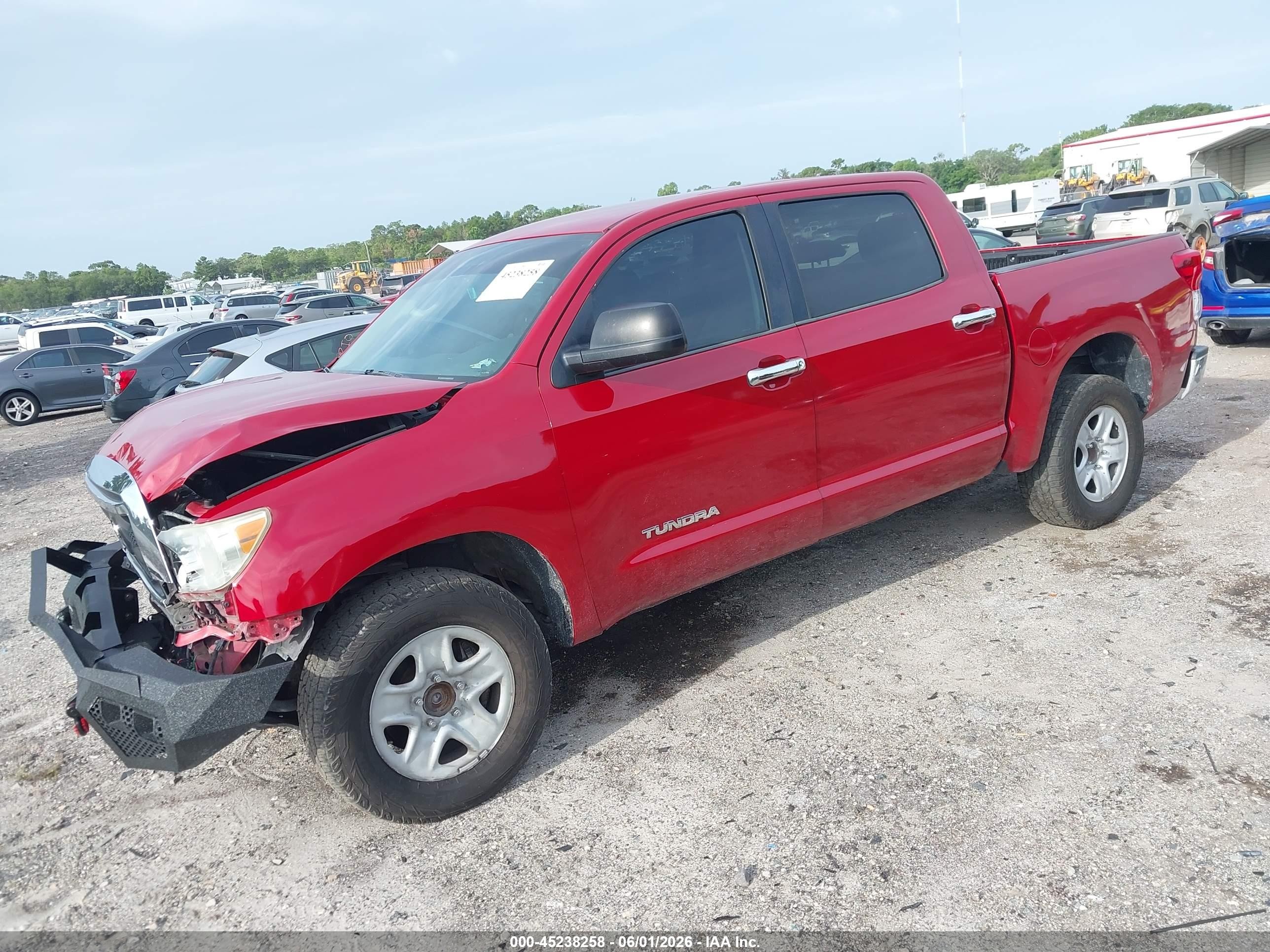 2012 Toyota Tundra Grade 5.7l V8 Red vin: 5TFEY5F10CX132182