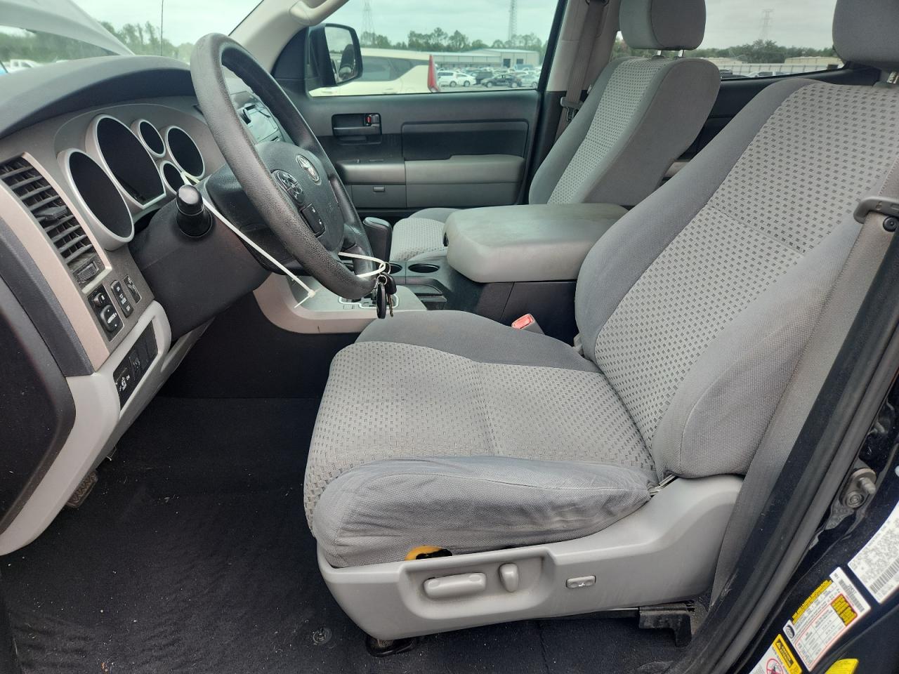 2013 Toyt Tundra Cre Black vin: 5TFEY5F10DX139313