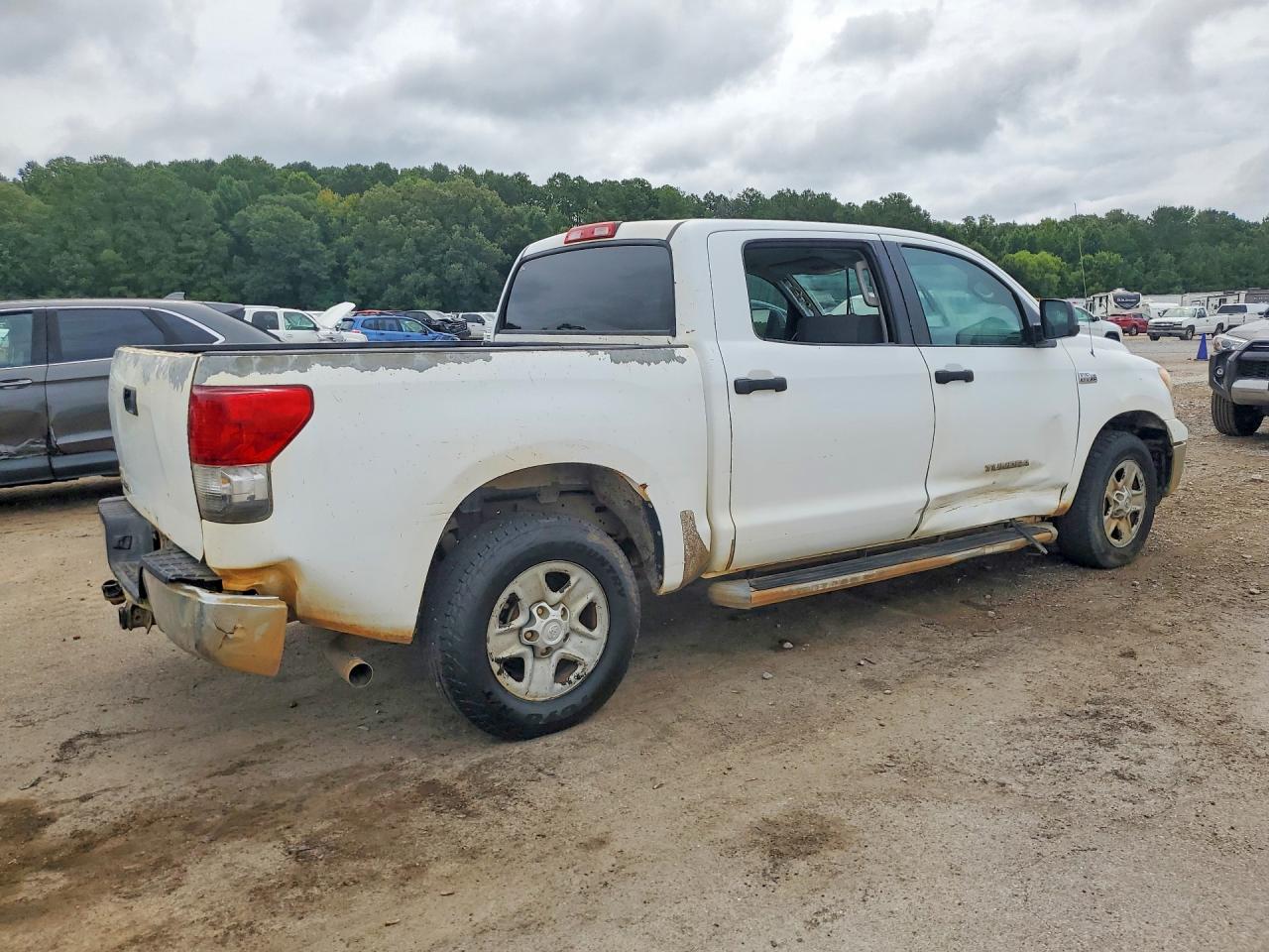 2010 Toyota Tundra Crewmax Sr5 Белый vin: 5TFEY5F11AX075469