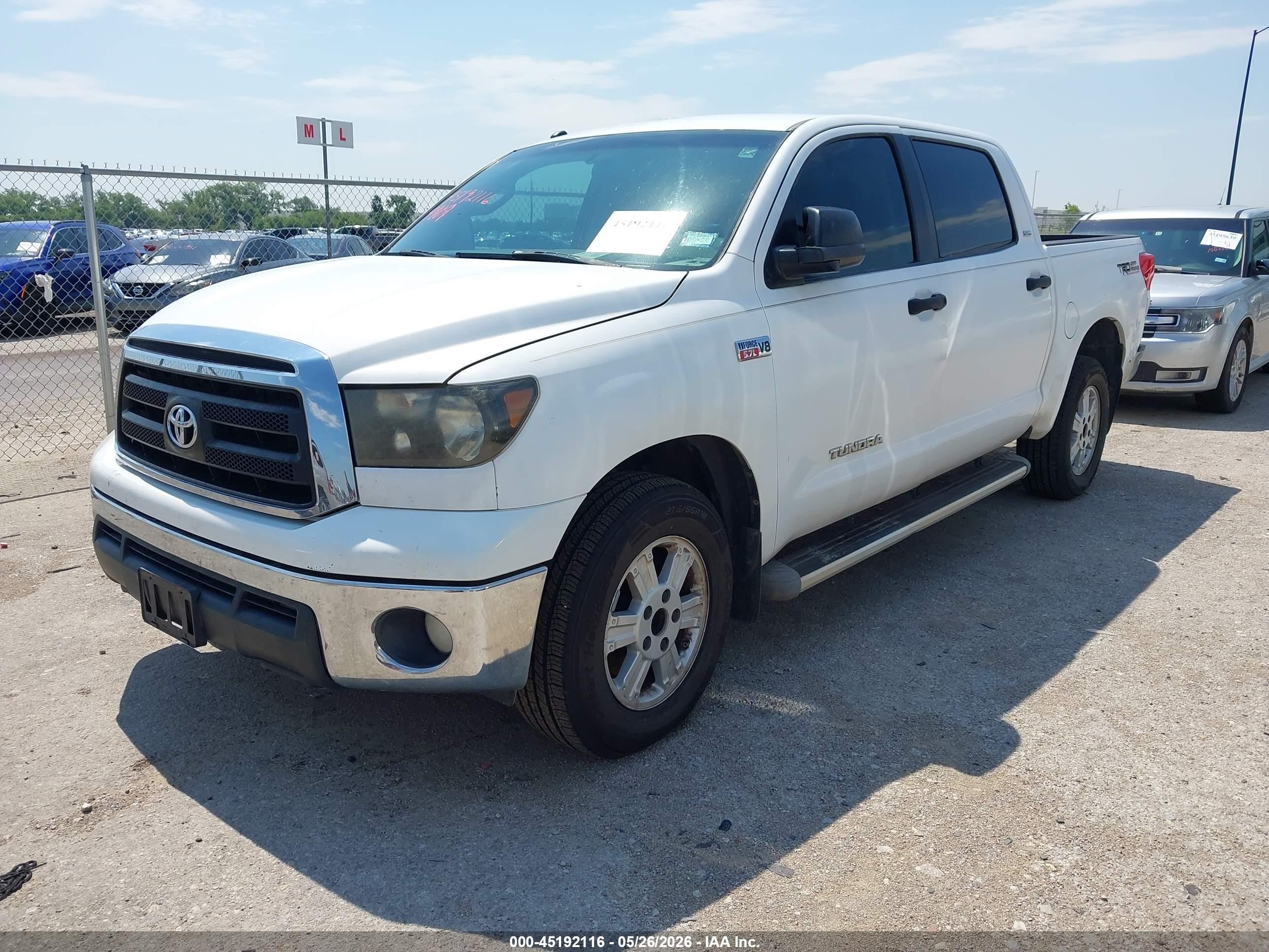 2010 Toyota Tundra Grade 5.7l V8 Белый vin: 5TFEY5F11AX085810