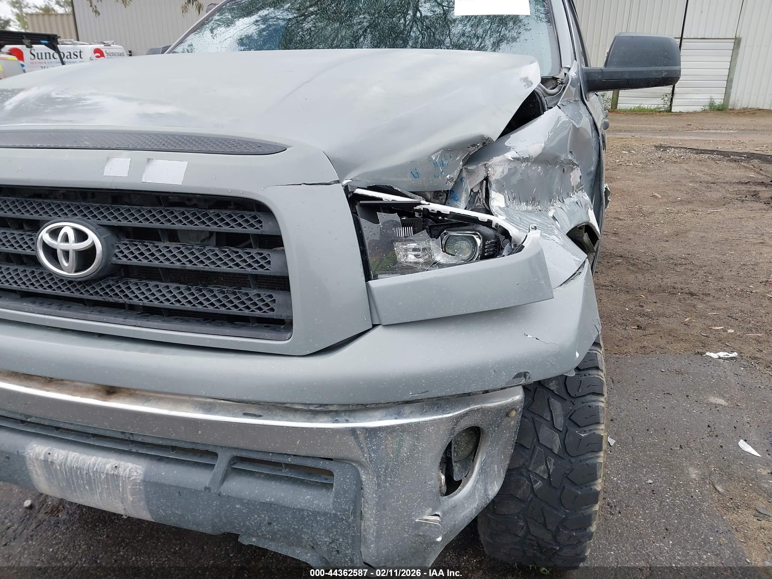 2011 Toyota Tundra Grade 5.7l V8 Gray vin: 5TFEY5F11BX109217