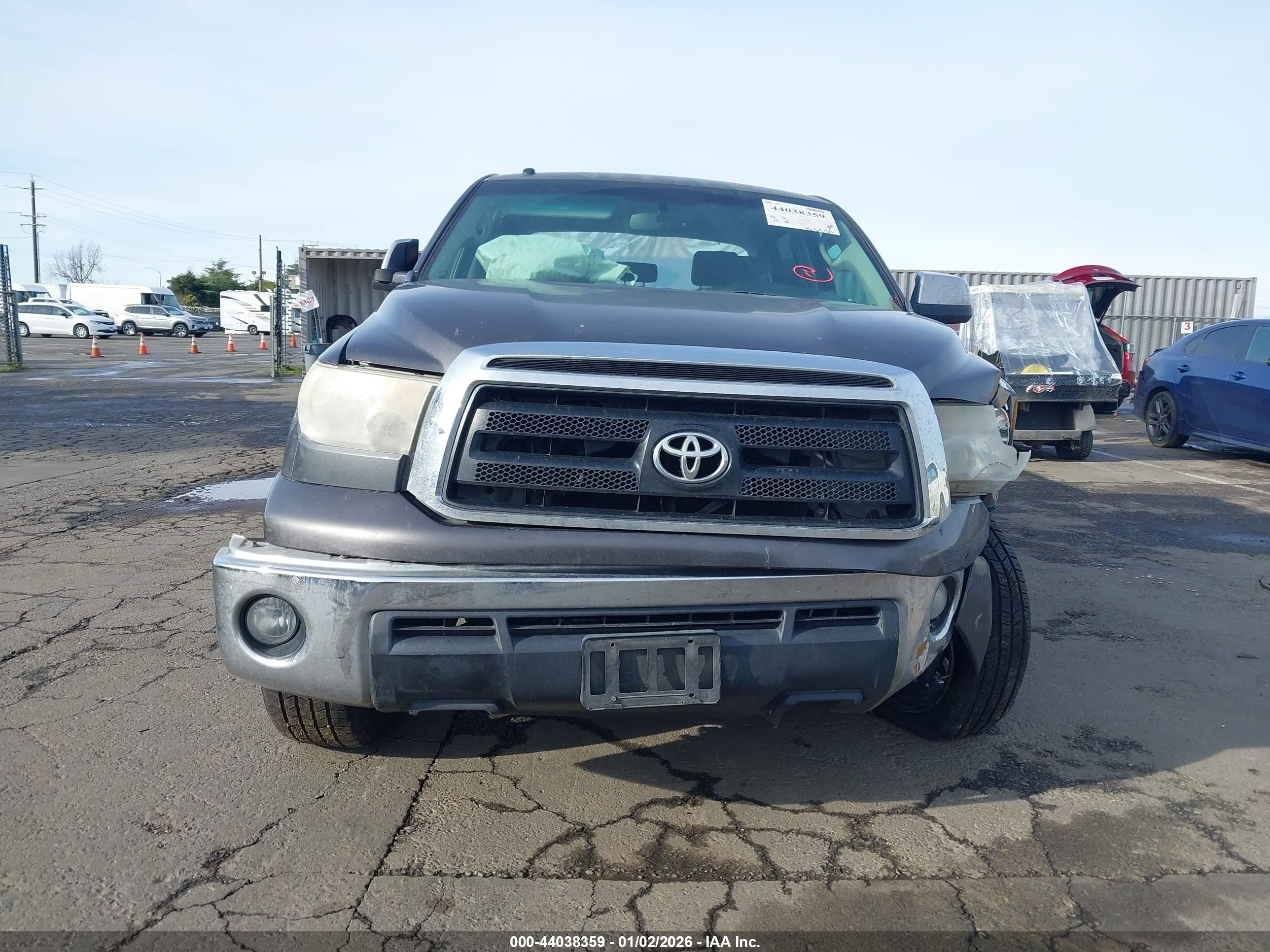 2012 Toyota Tundra Grade 5.7l V8 Gray vin: 5TFEY5F11CX115990