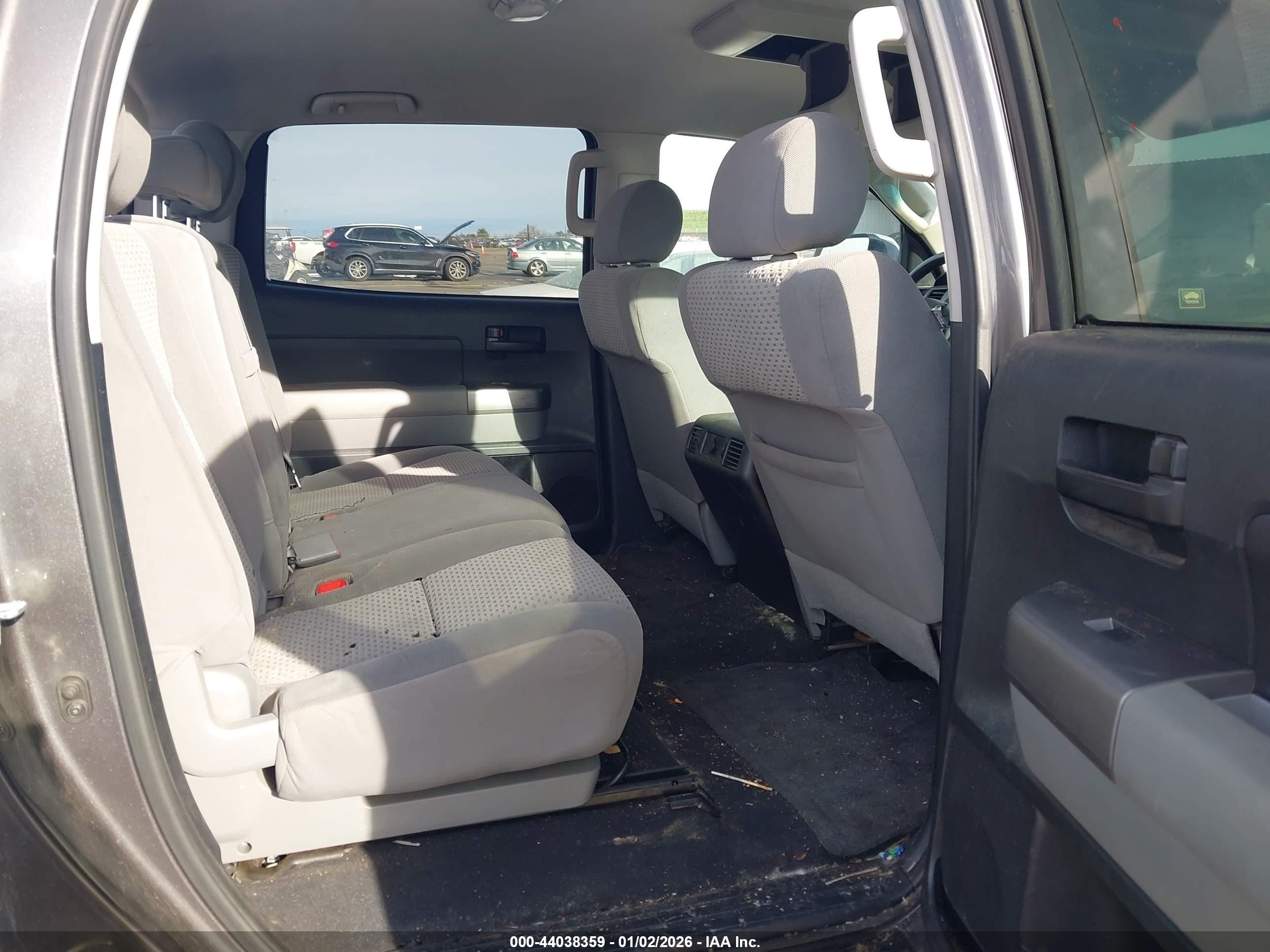 2012 Toyota Tundra Grade 5.7l V8 Gray vin: 5TFEY5F11CX115990